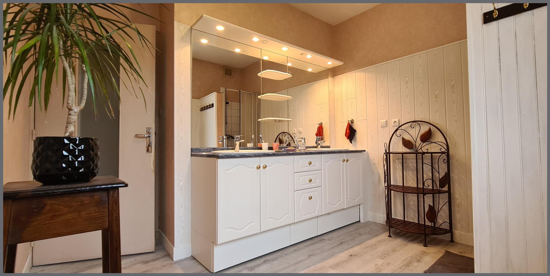 Miniature photo - 5 / 9