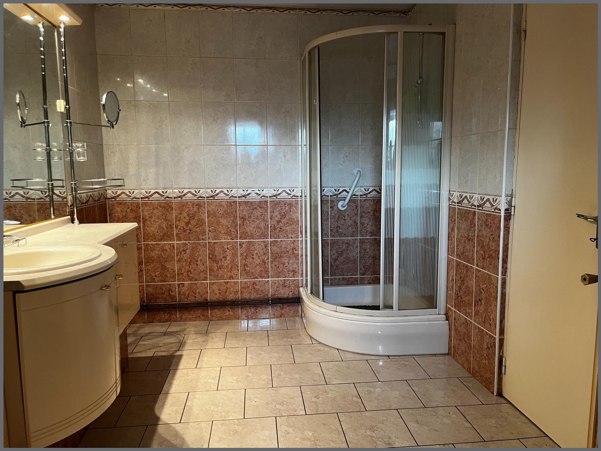 Miniature photo - 8 / 9