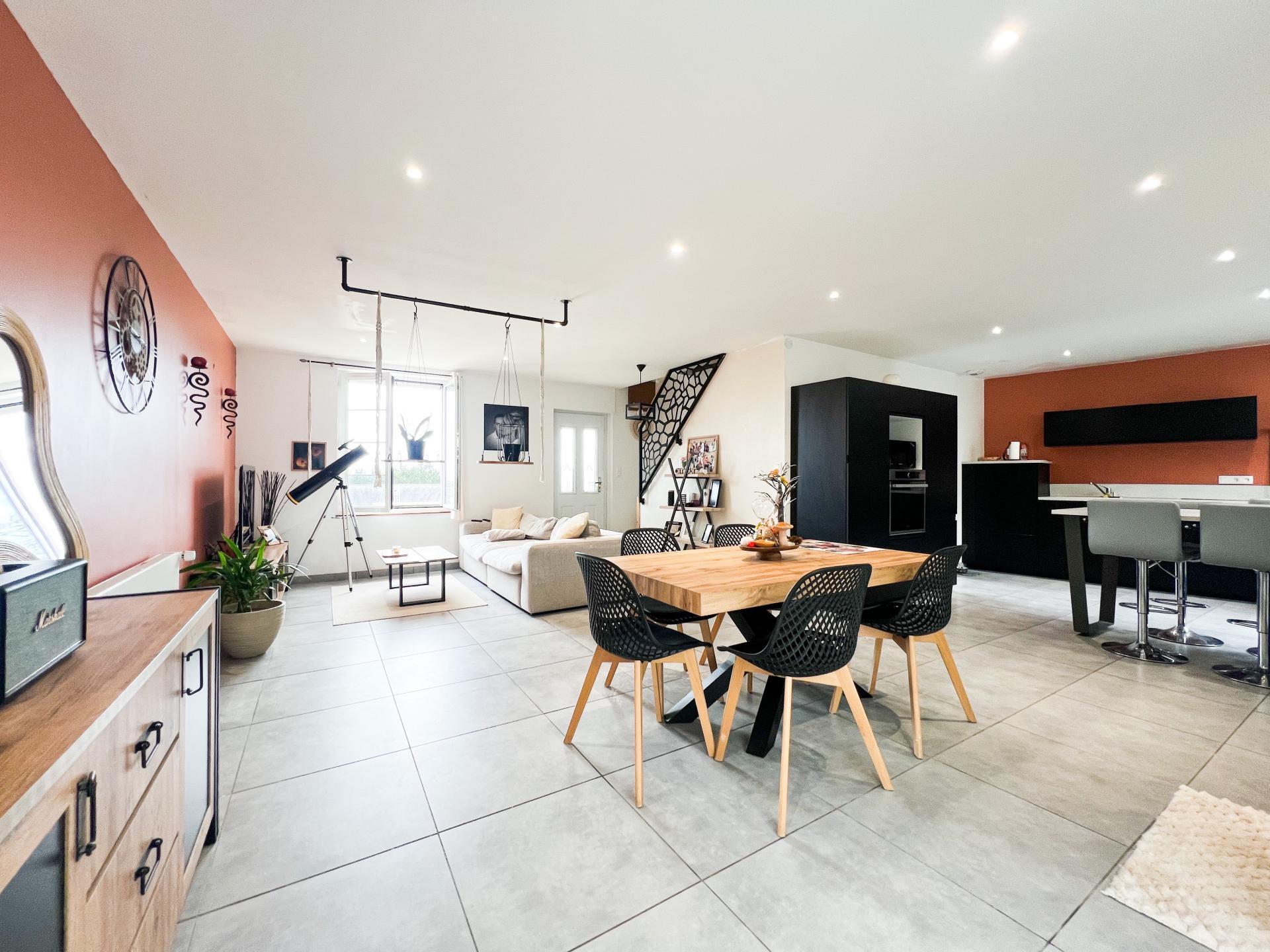 Miniature photo - 2 / 16