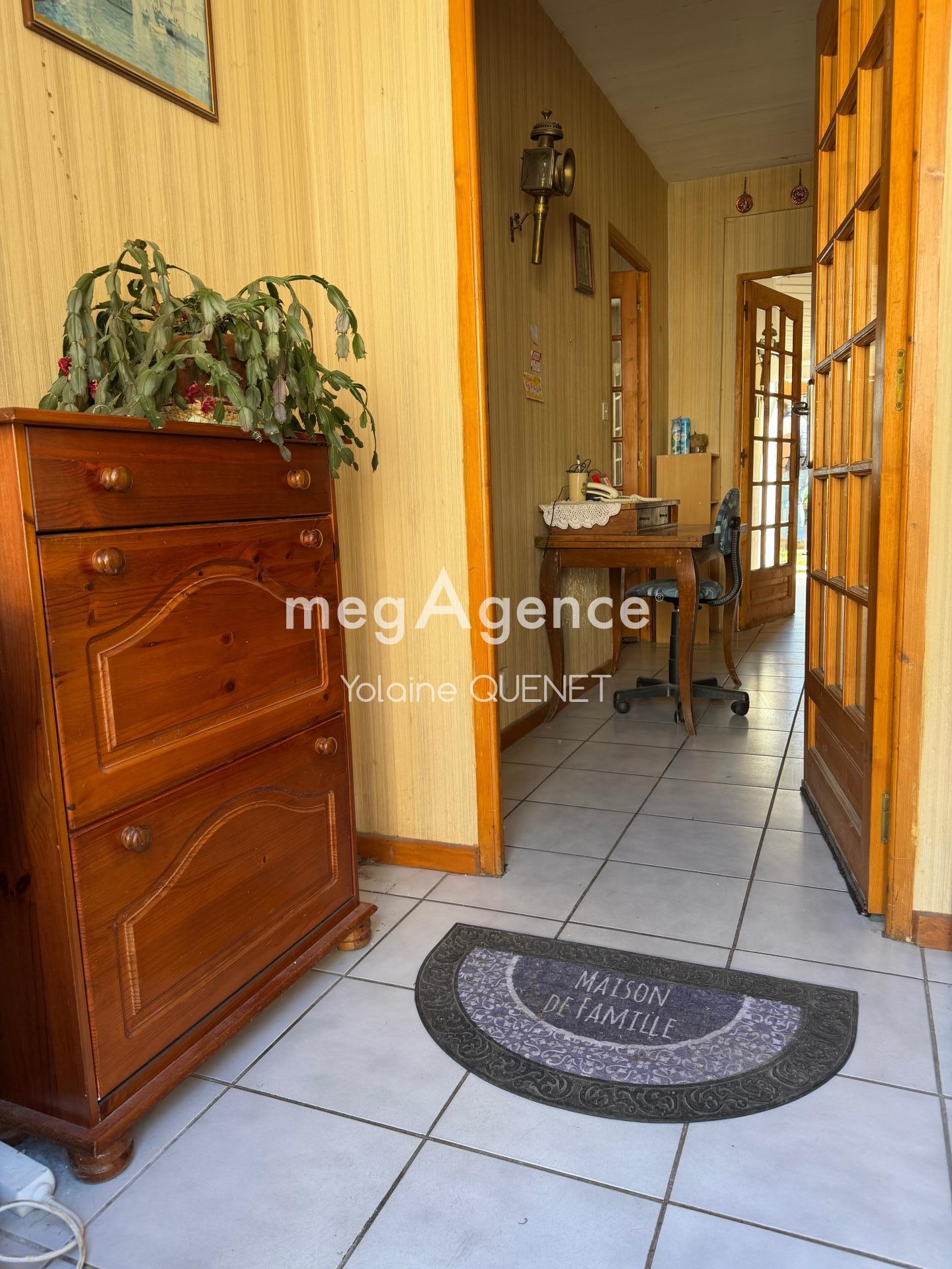 Miniature photo - 2 / 13