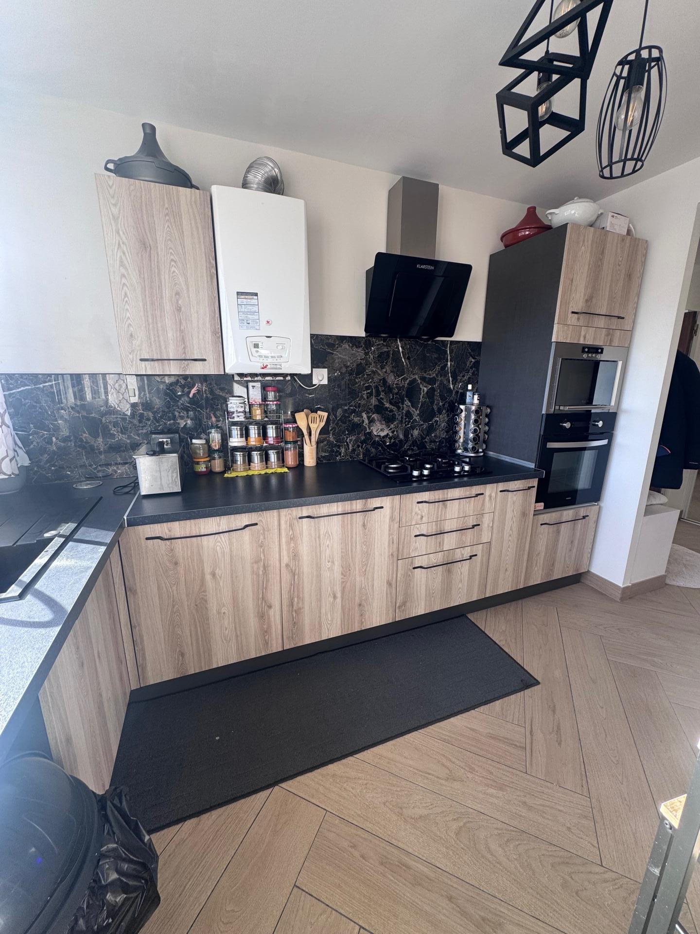 Miniature photo - 10 / 17