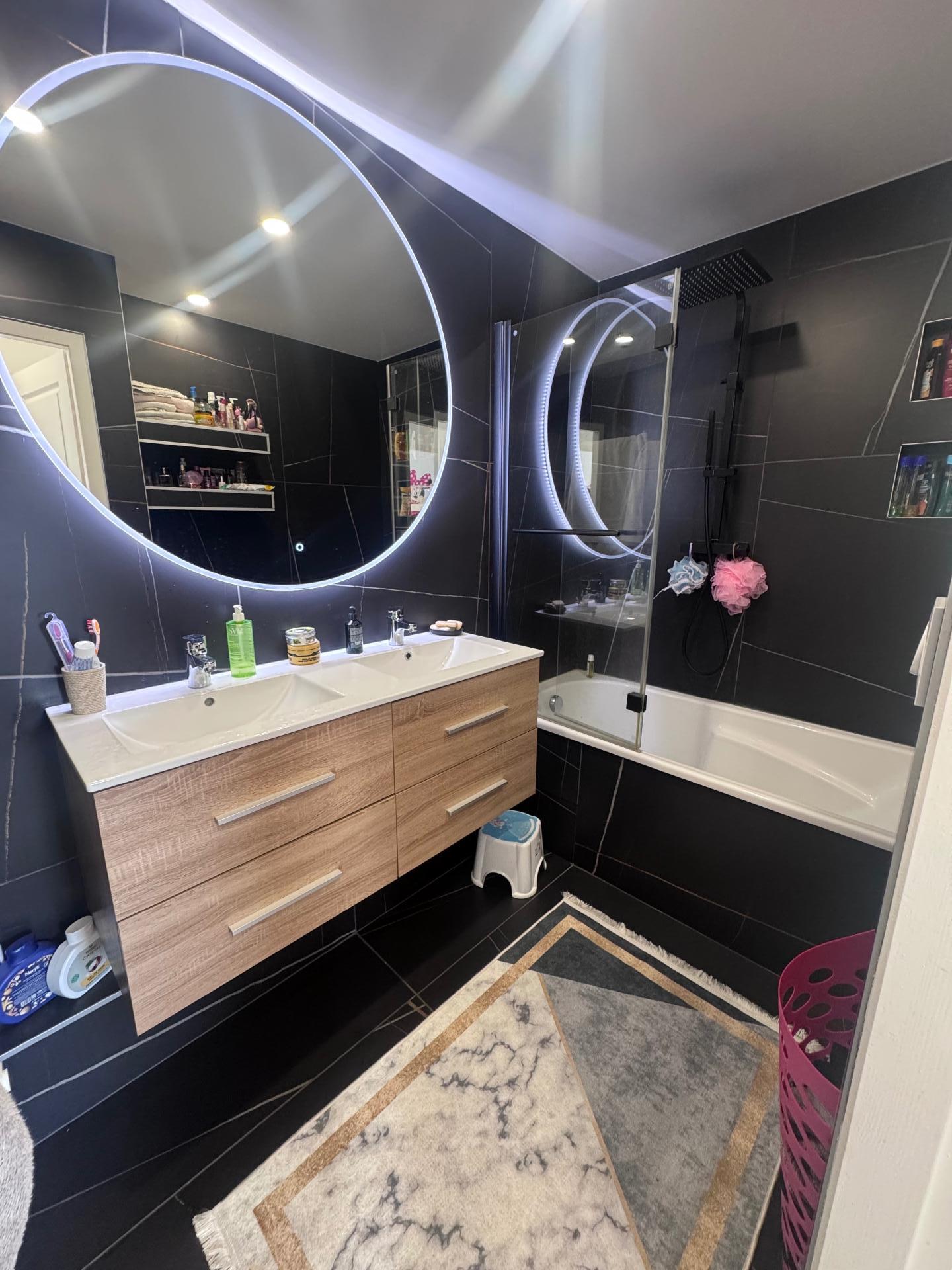 Miniature photo - 13 / 17