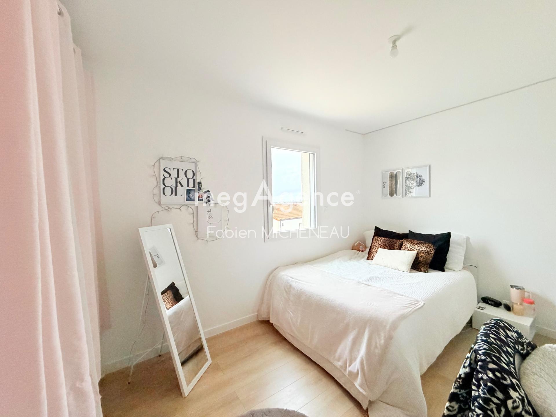 Miniature photo - 4 / 14