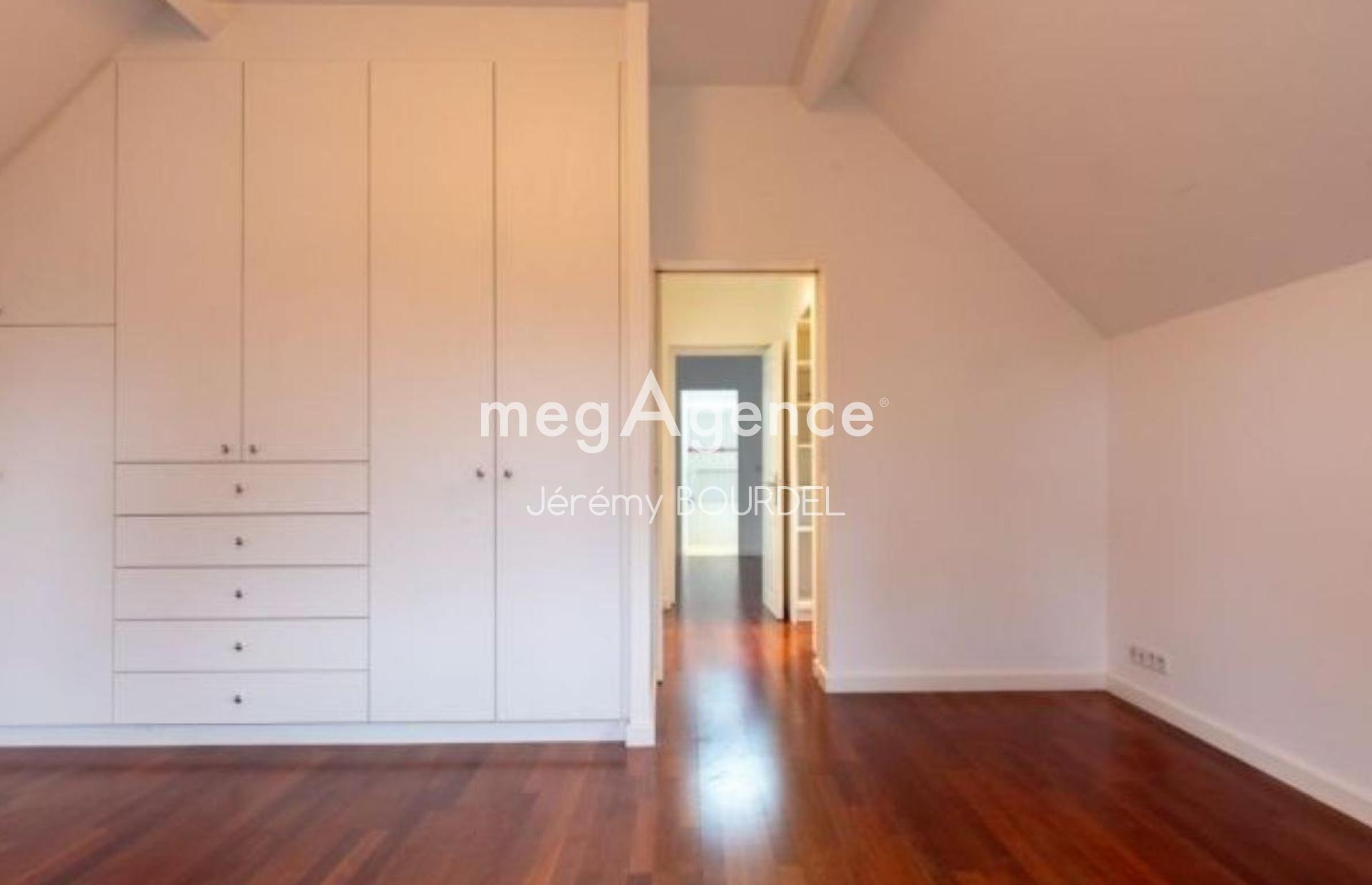 Miniature photo - 6 / 9