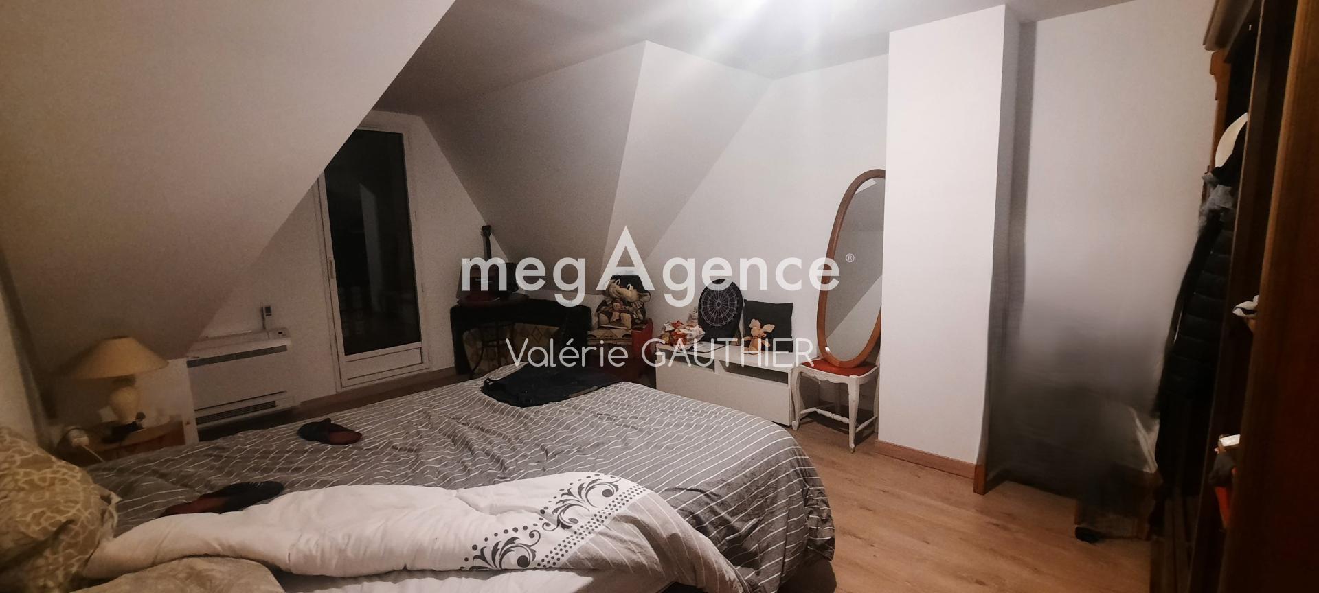 Miniature photo - 12 / 16