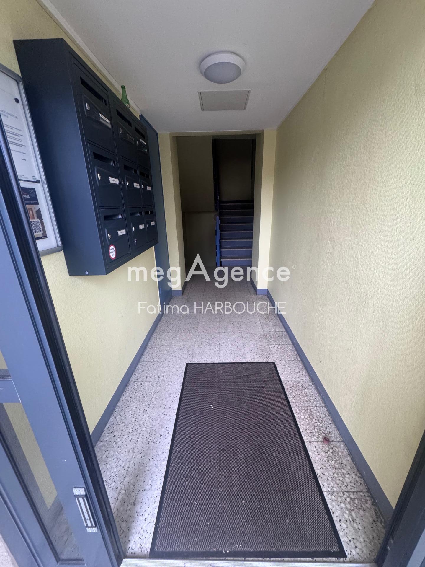 Miniature photo - 3 / 10