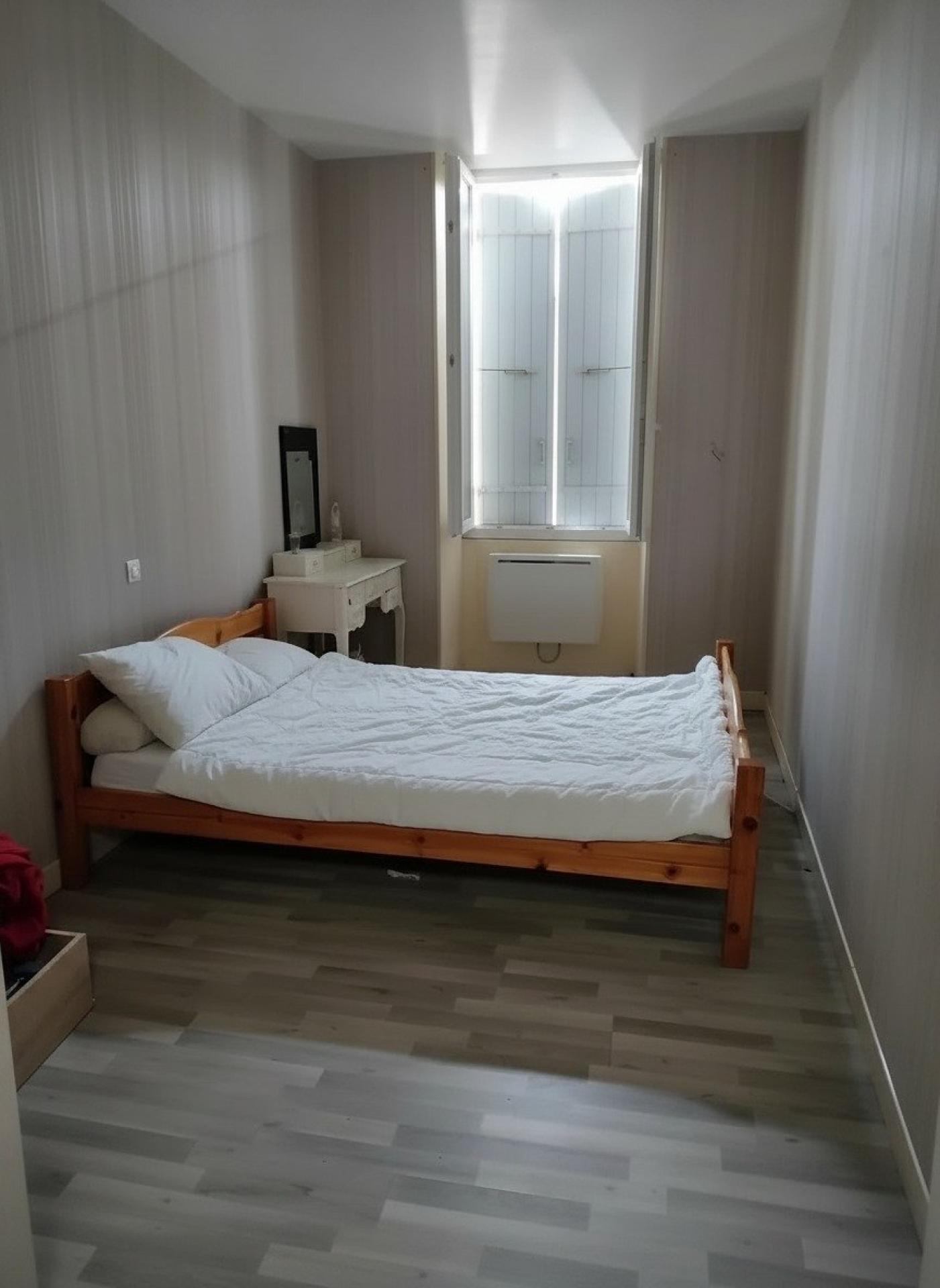 Miniature photo - 9 / 18