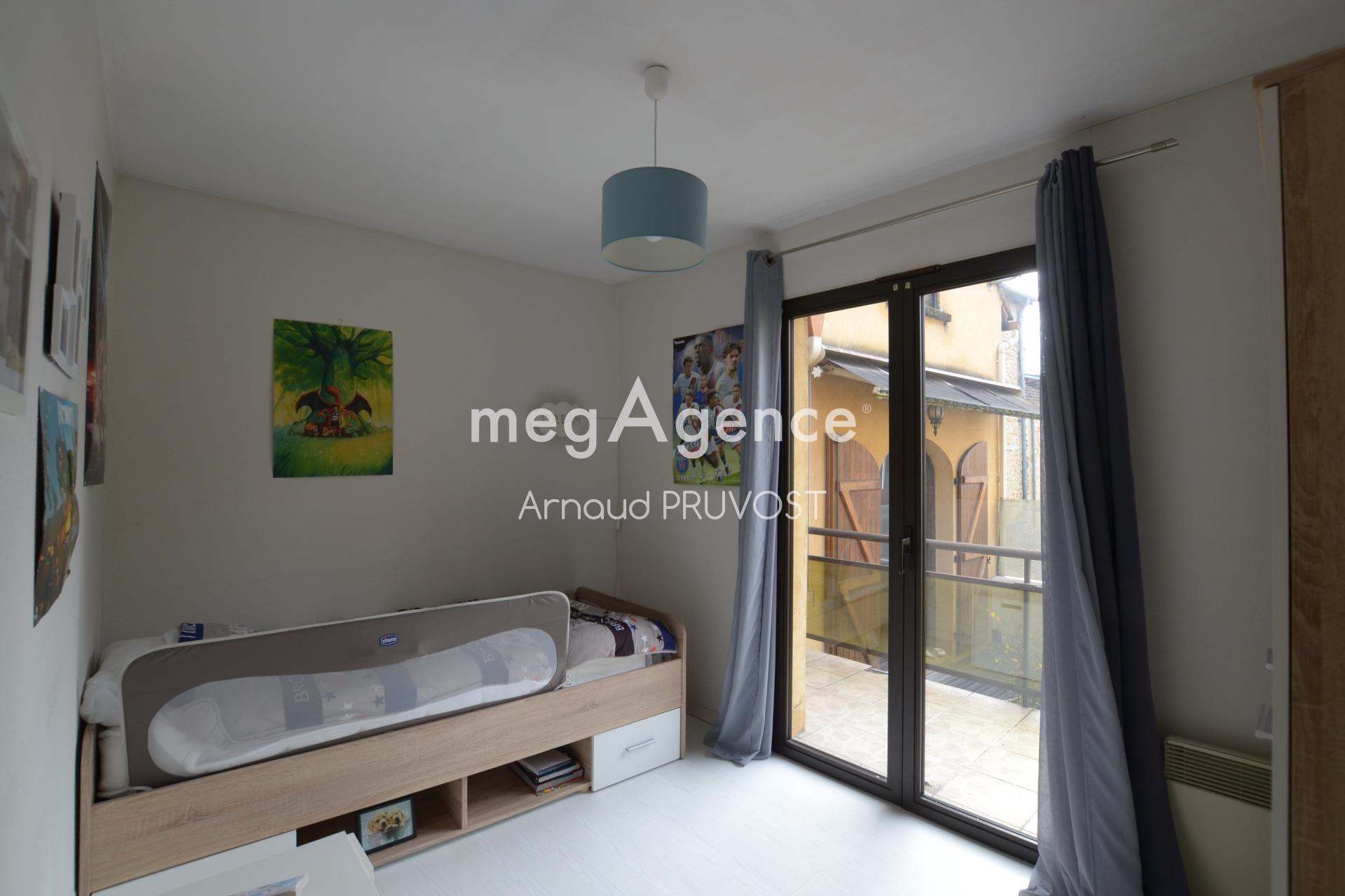 Miniature photo - 12 / 16