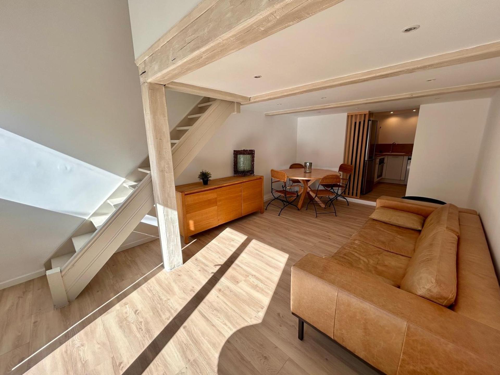 Miniature photo - 2 / 7