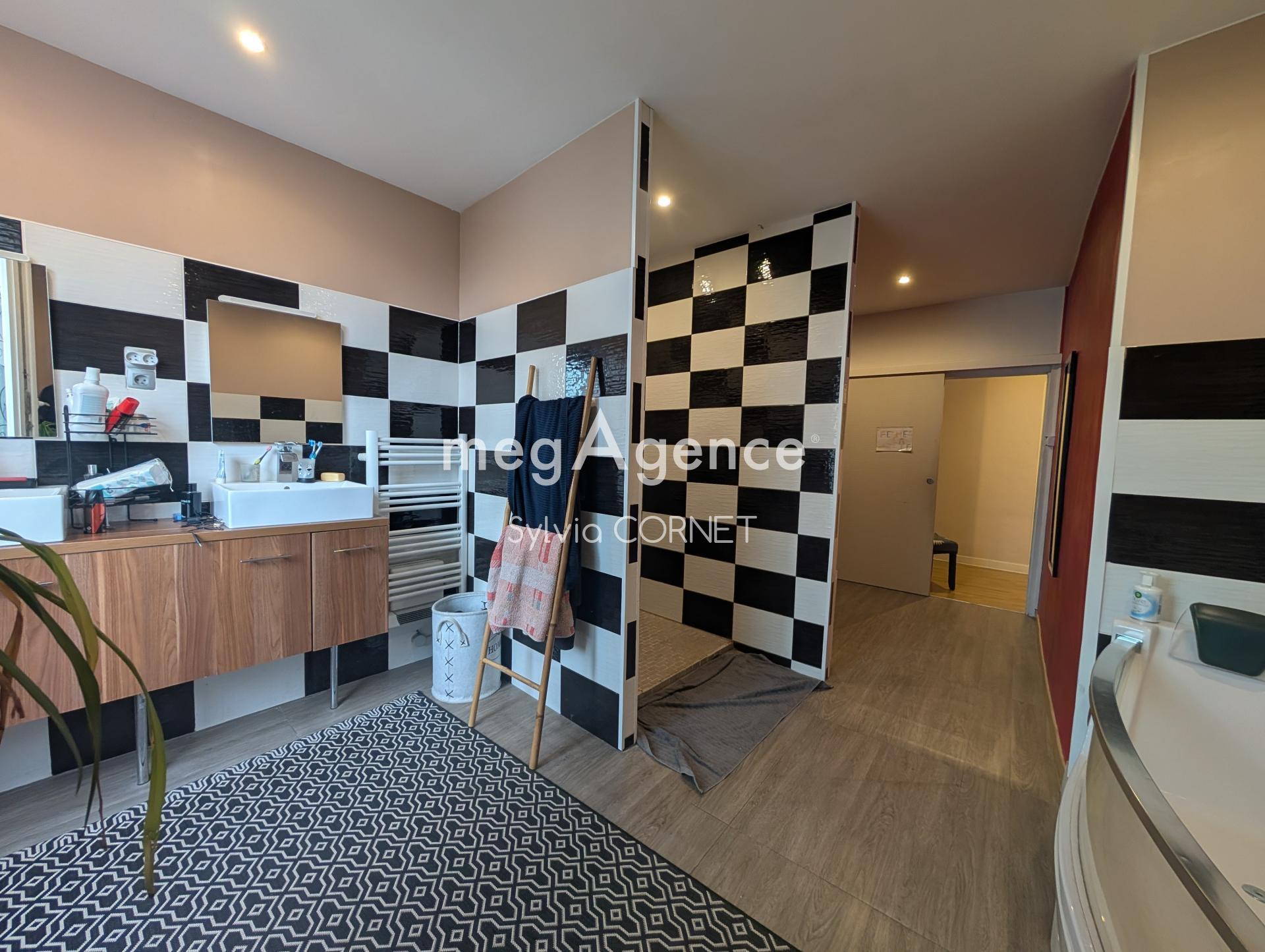 Miniature photo - 7 / 14