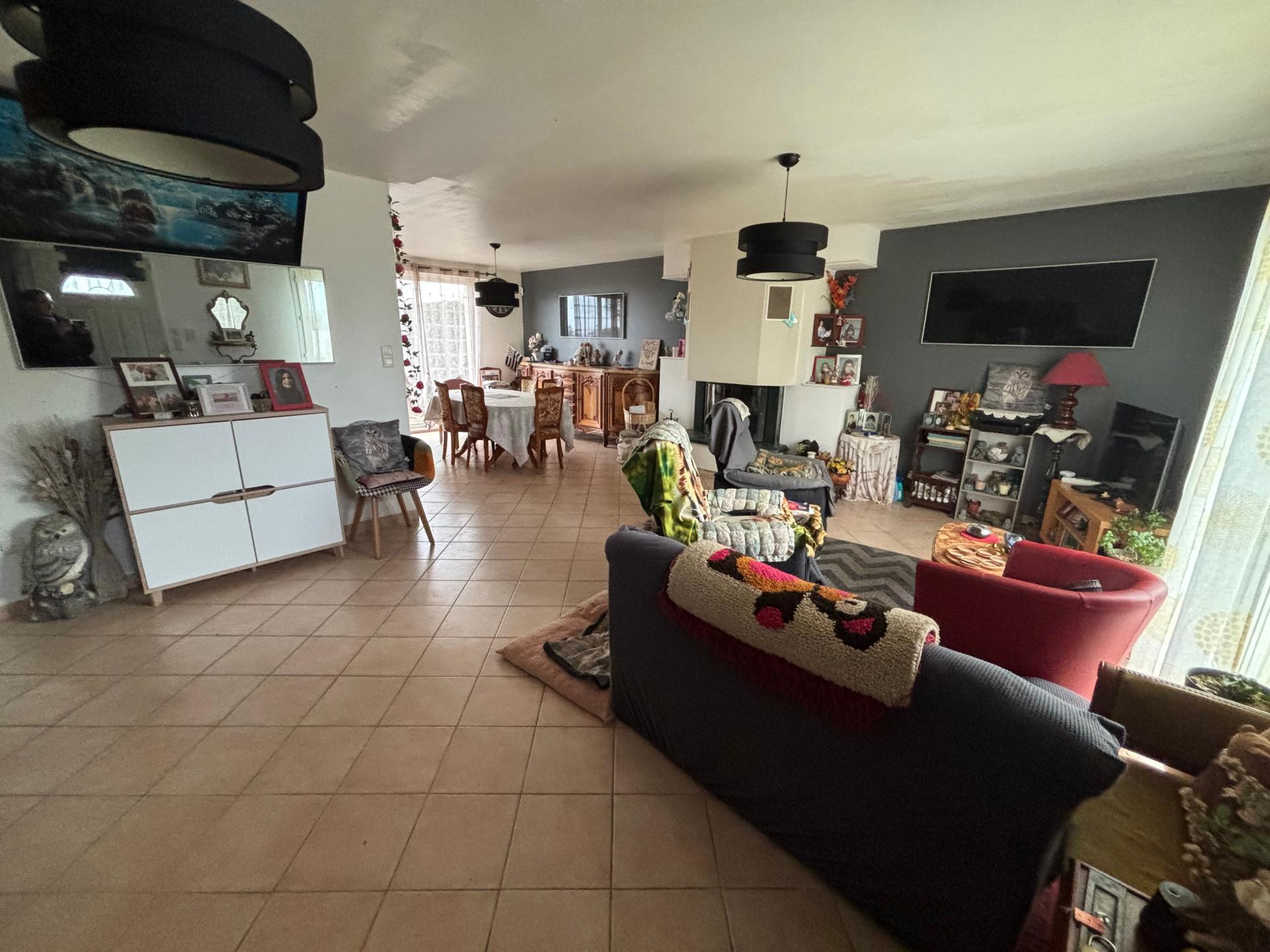 Miniature photo - 2 / 10