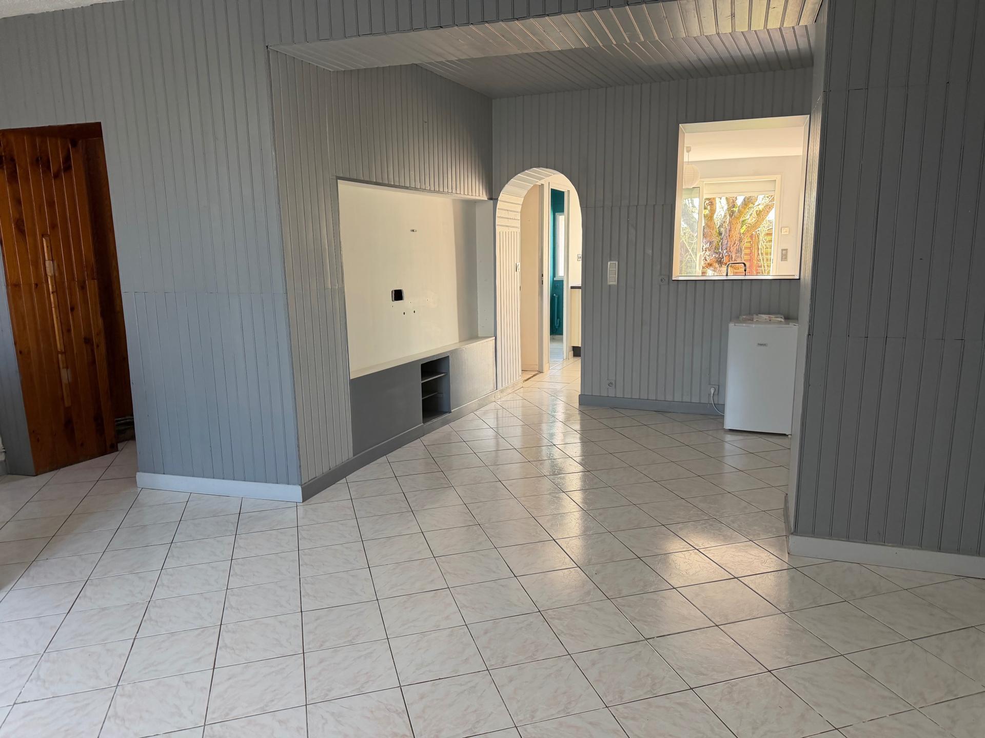 Miniature photo - 2 / 13