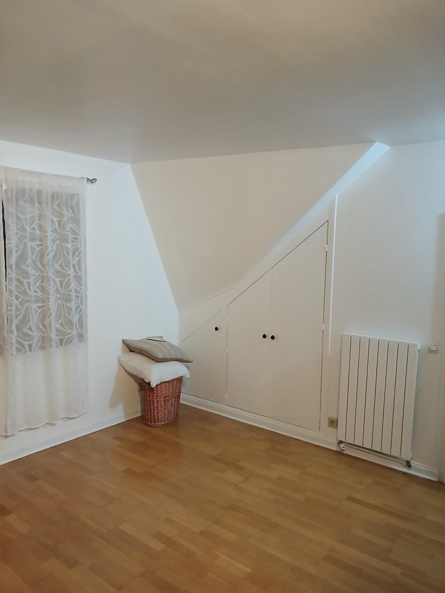 Miniature photo - 5 / 9