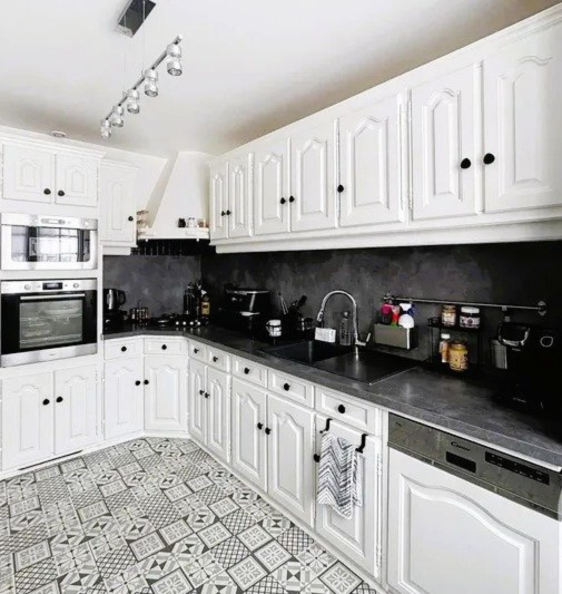 Miniature photo - 6 / 9