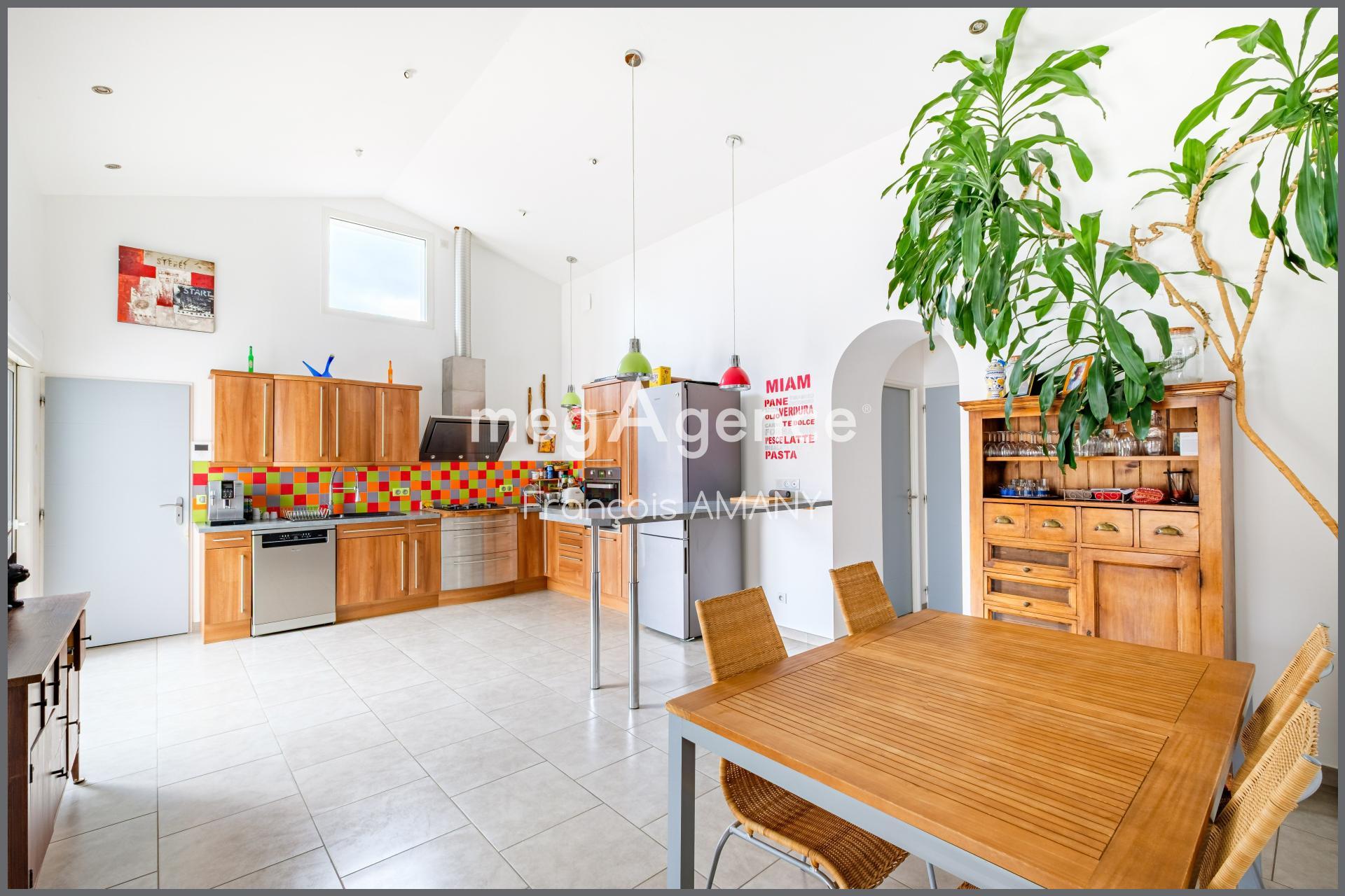 Miniature photo - 2 / 8