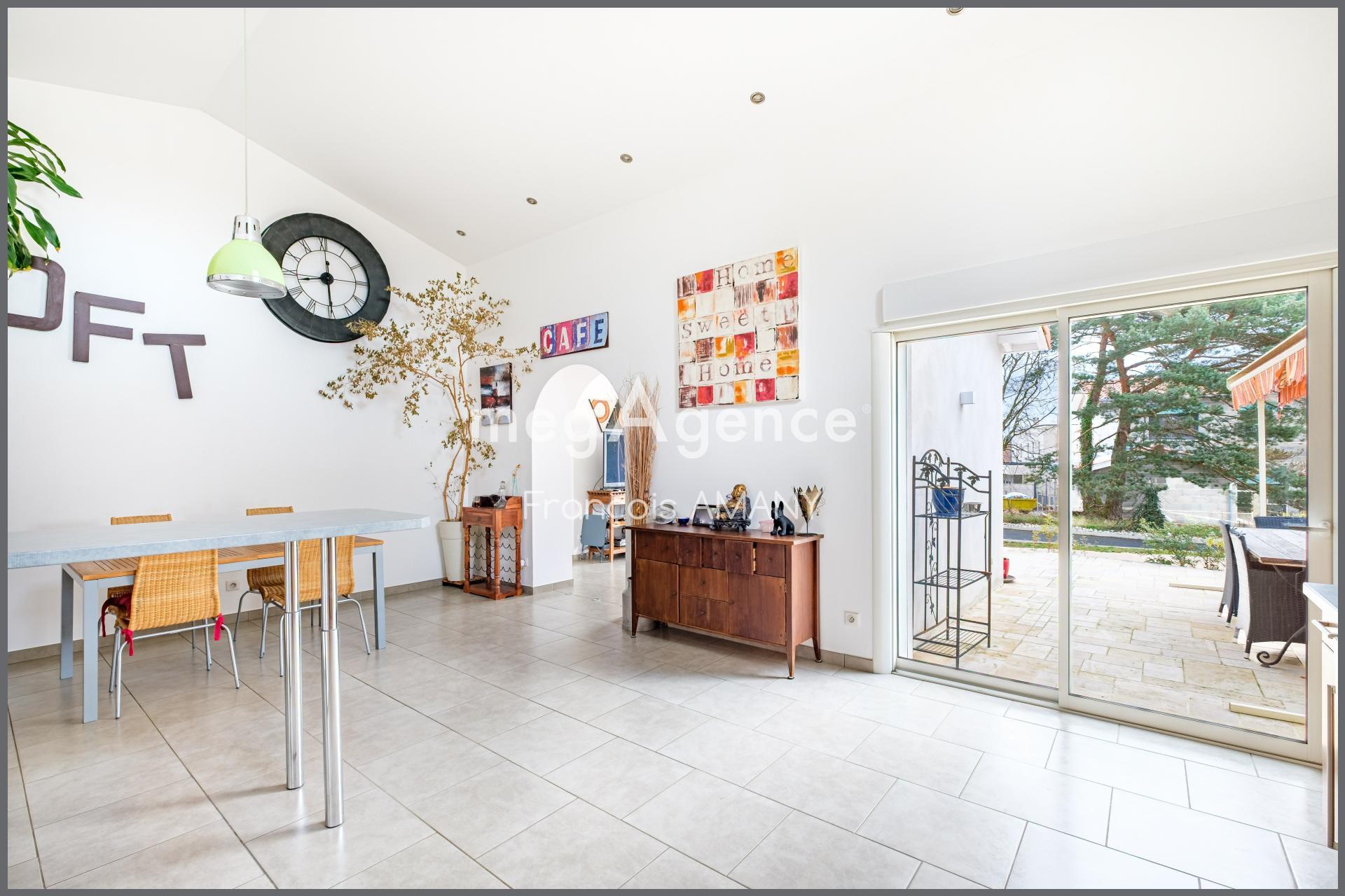 Miniature photo - 3 / 8