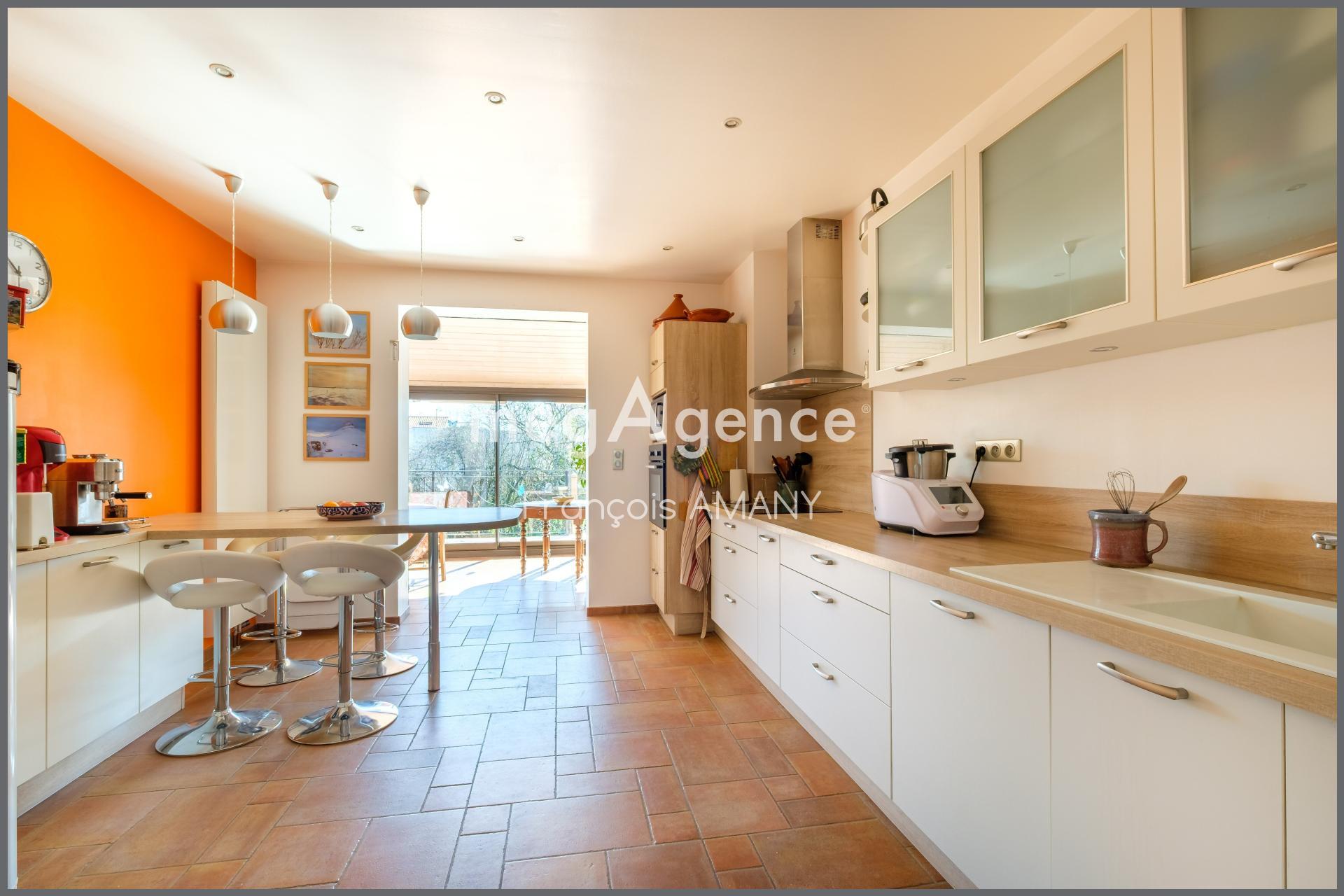 Miniature photo - 4 / 10