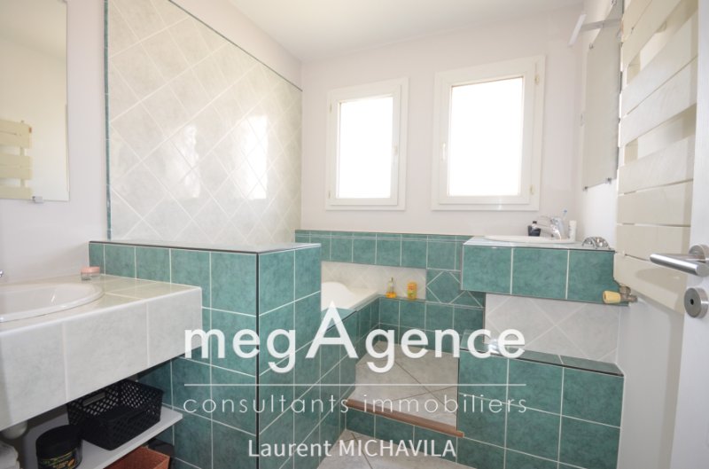 Miniature photo - 13 / 20