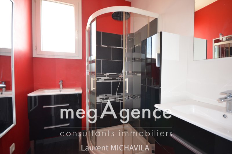 Miniature photo - 16 / 20