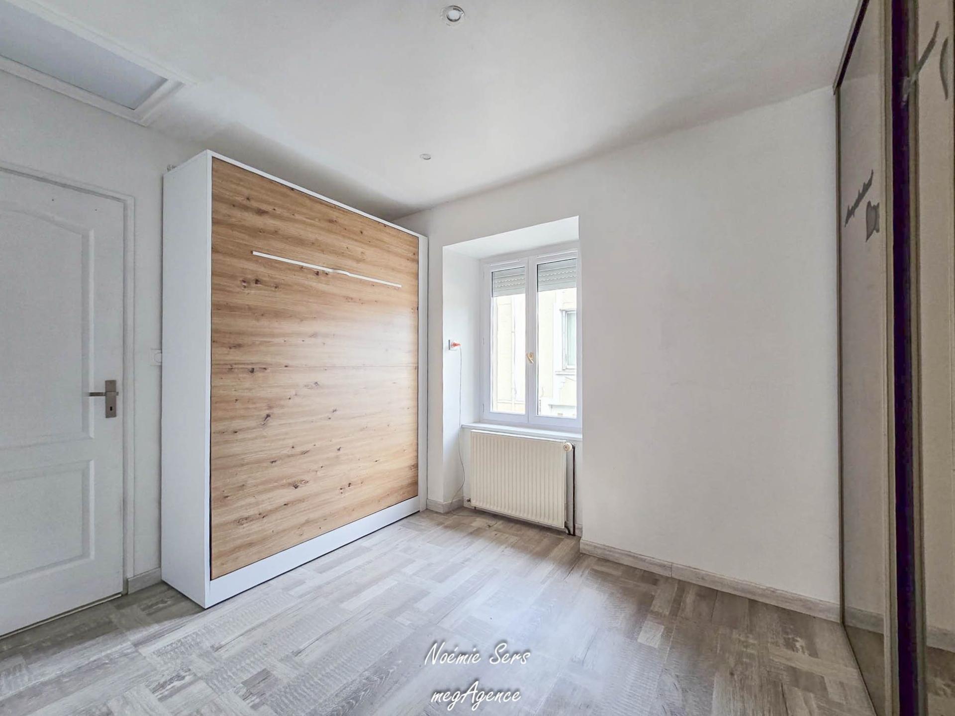 Miniature photo - 4 / 10