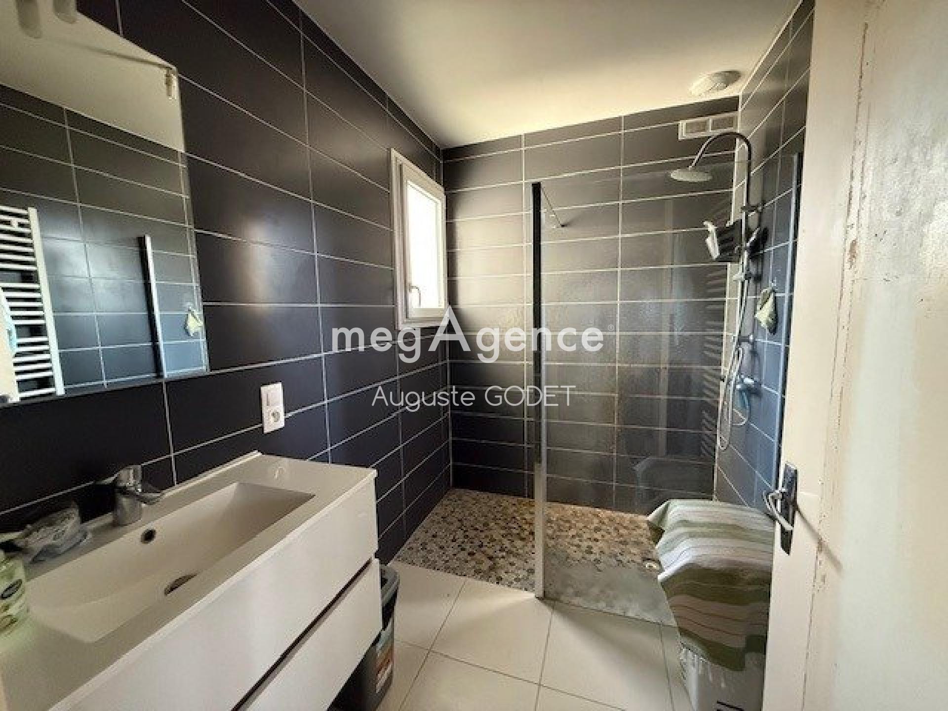 Miniature photo - 8 / 10