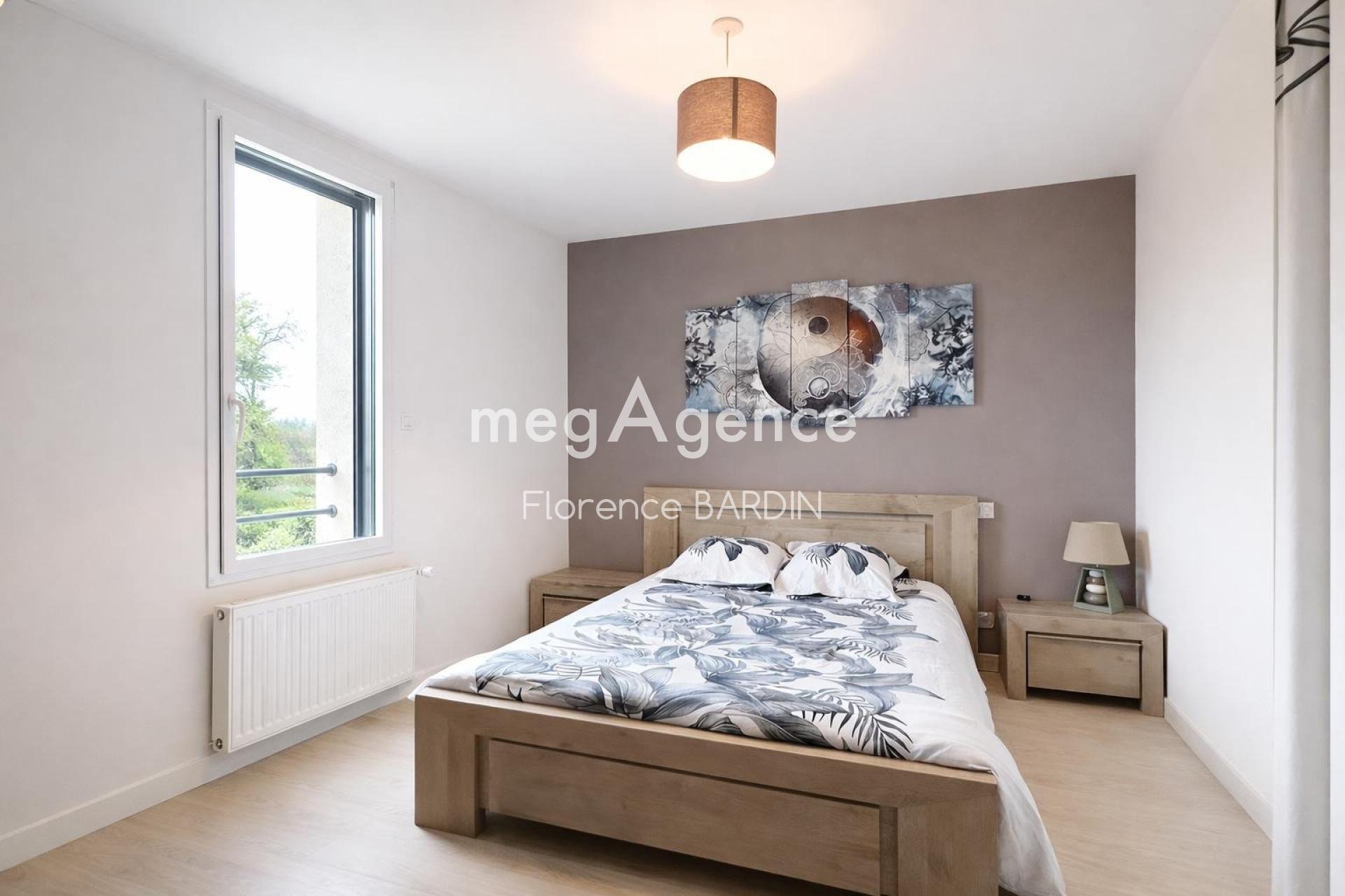 Miniature photo - 8 / 16