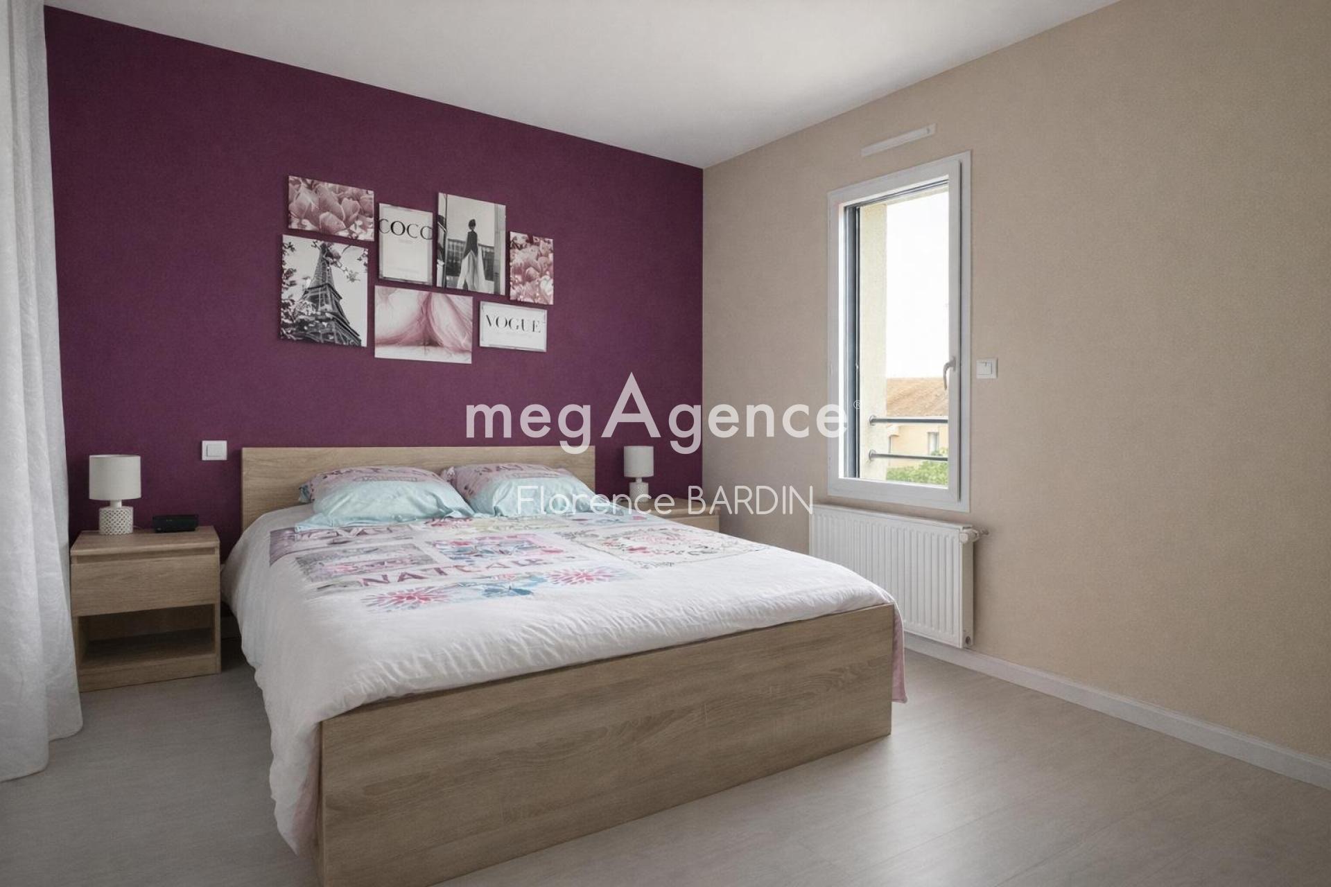 Miniature photo - 13 / 16