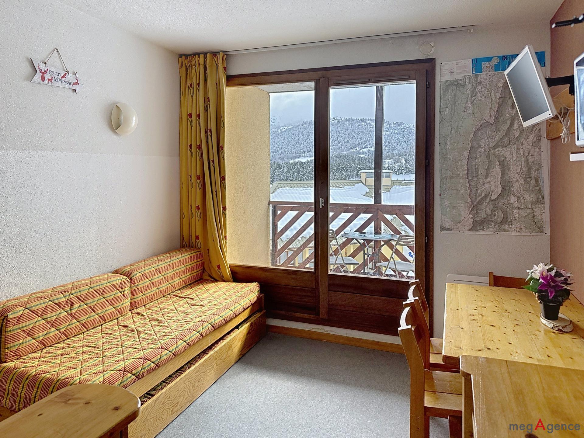 Miniature photo - 5 / 11