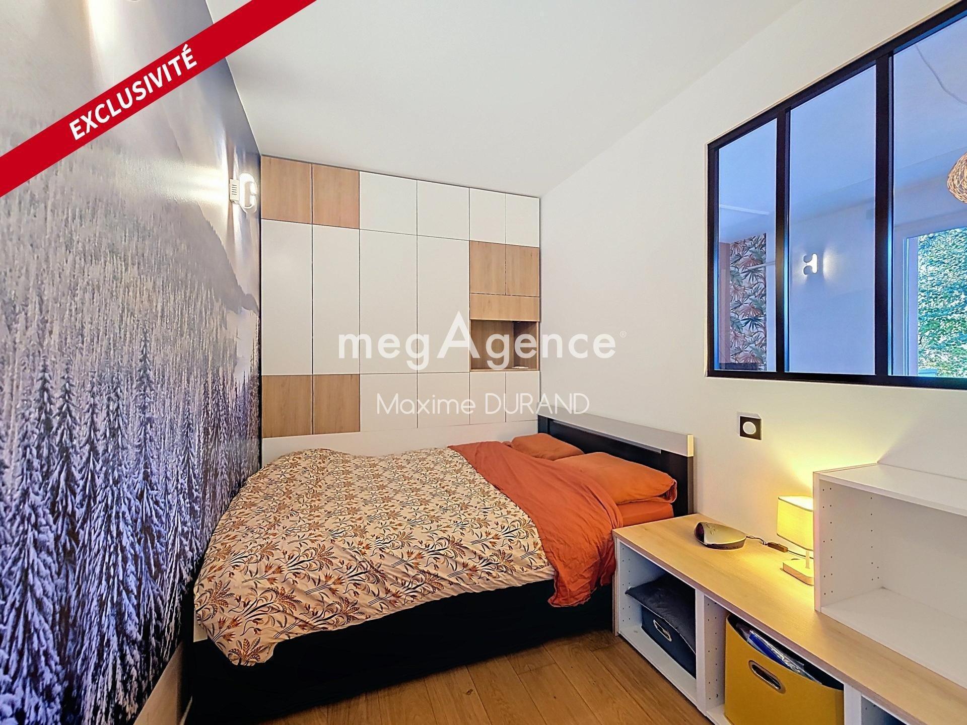 Miniature photo - 6 / 12