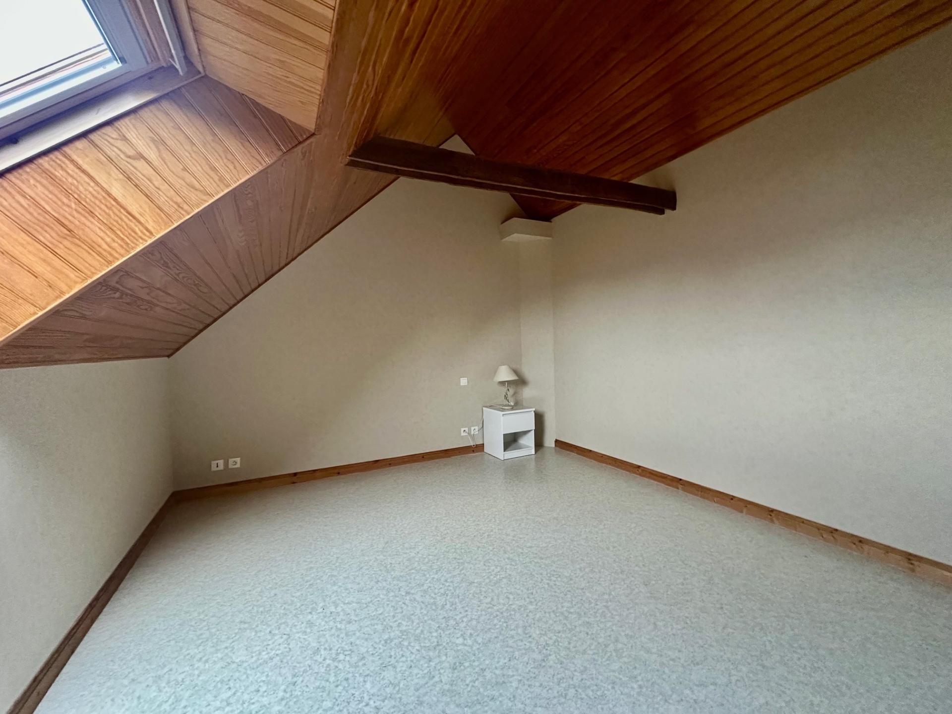 Miniature photo - 2 / 9