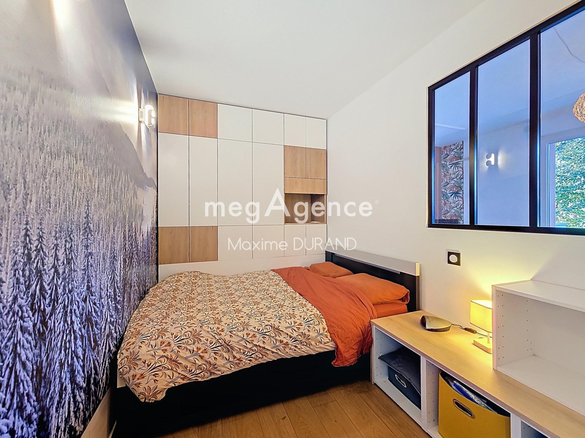 Miniature photo - 6 / 12