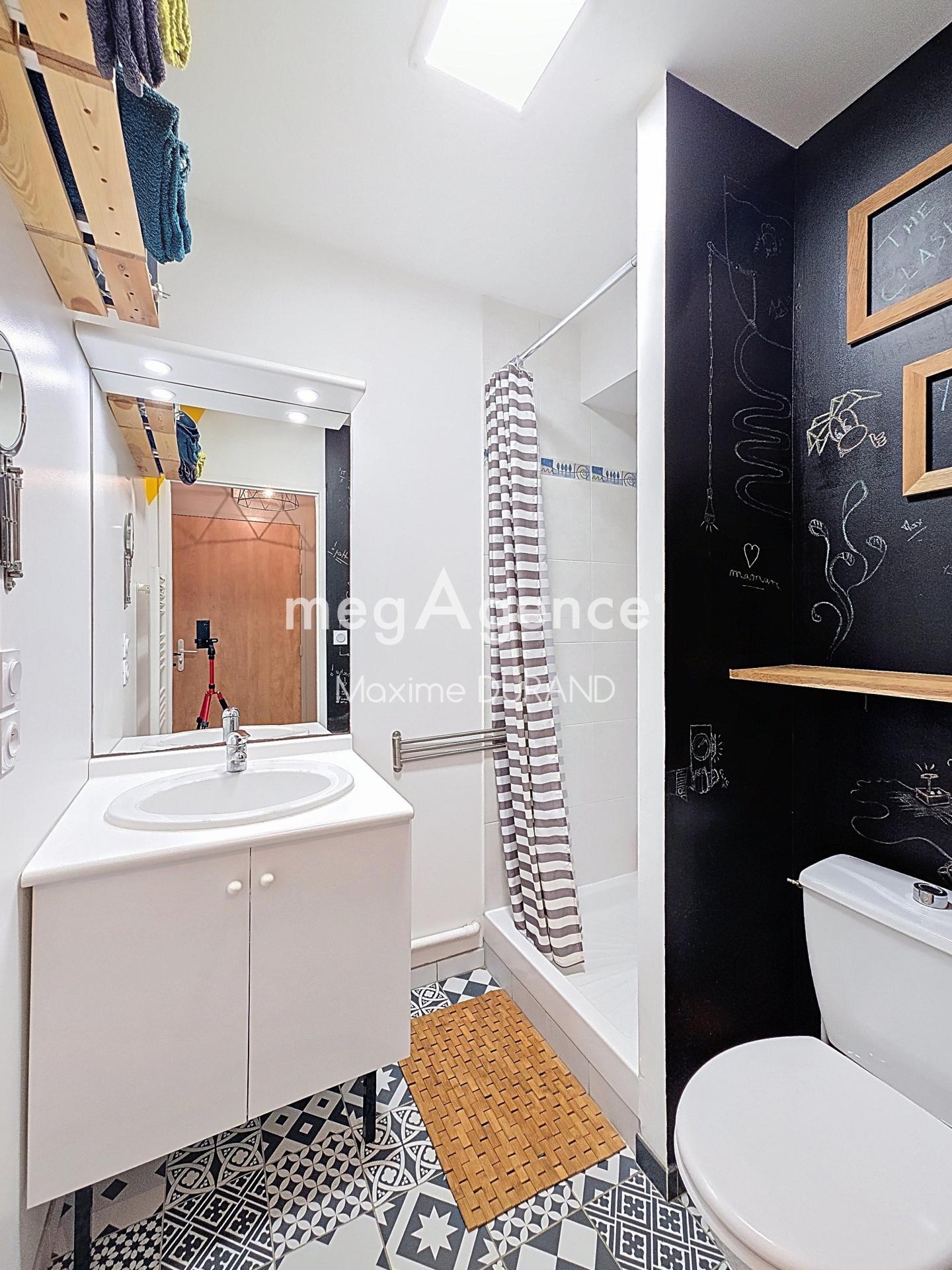 Miniature photo - 8 / 12