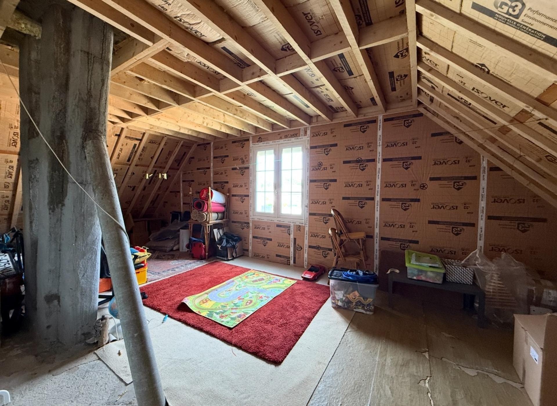 Miniature photo - 12 / 16