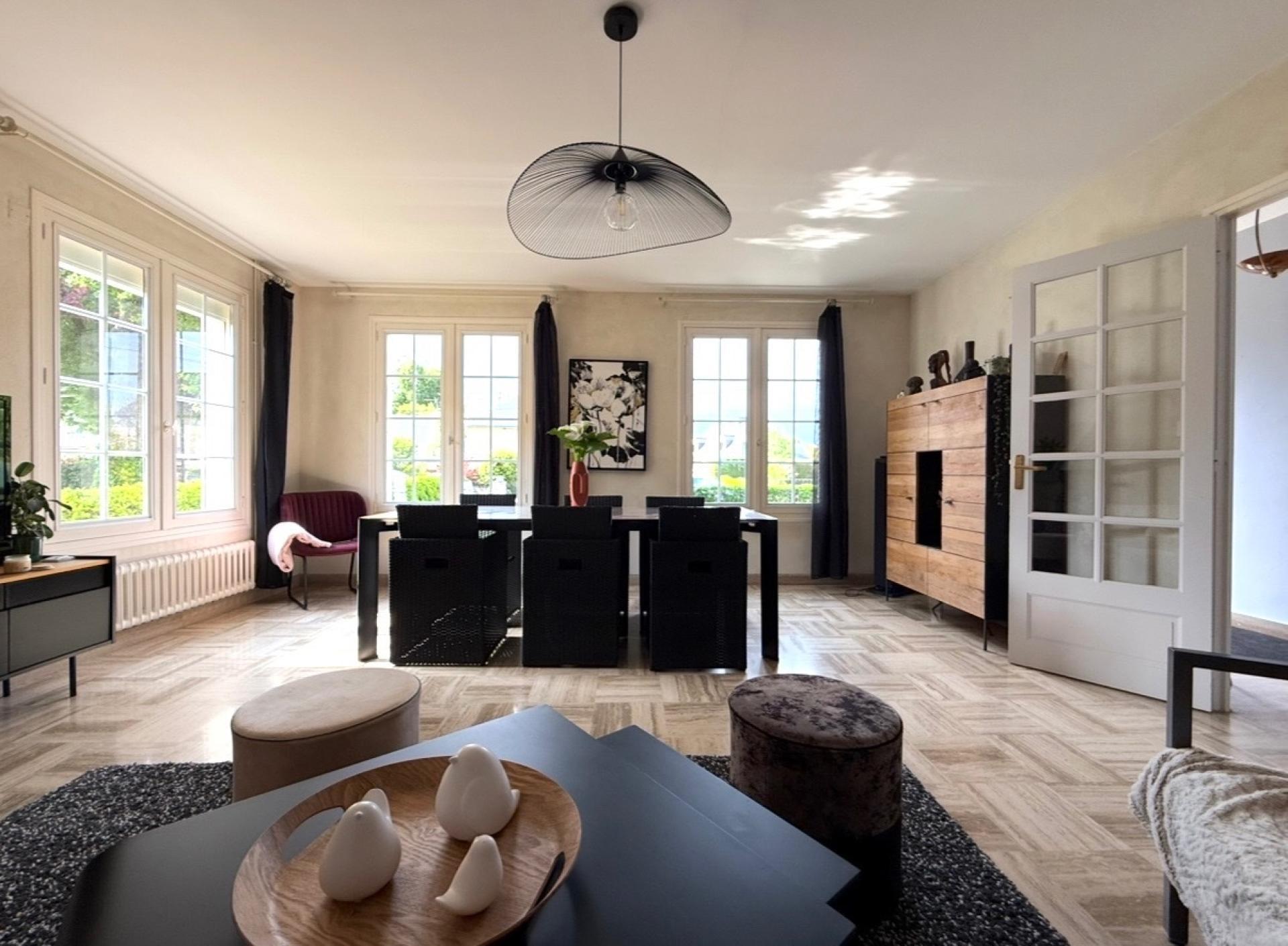 Miniature photo - 3 / 16