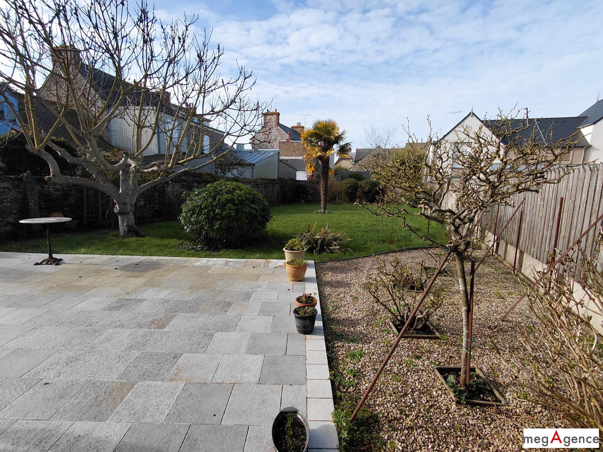 Miniature photo - 12 / 12