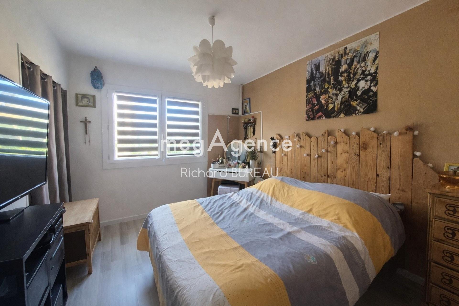 Miniature photo - 4 / 10