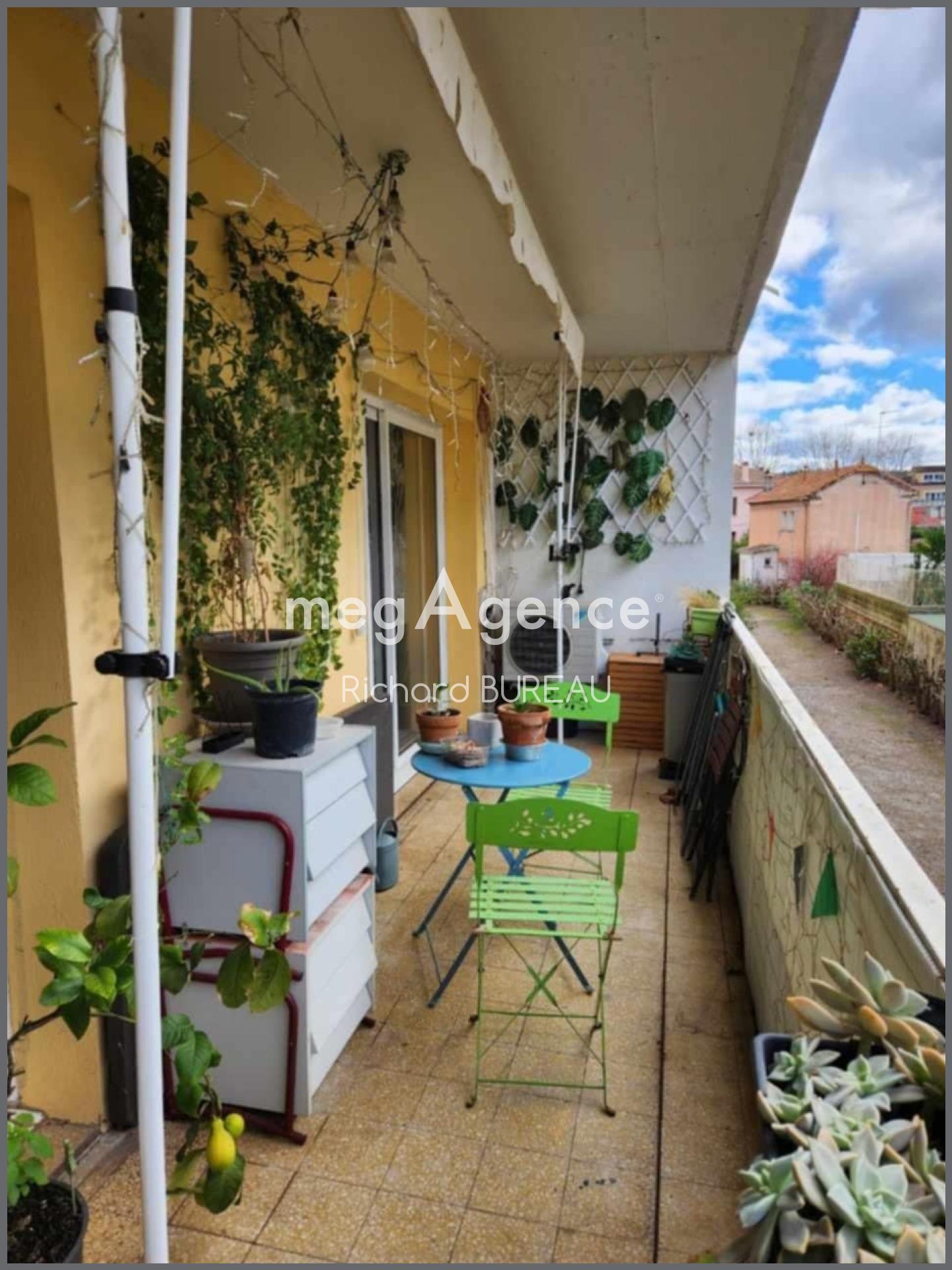 Miniature photo - 9 / 10