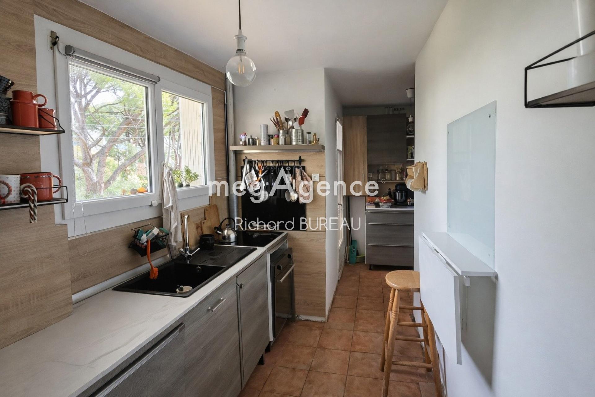 Miniature photo - 3 / 10