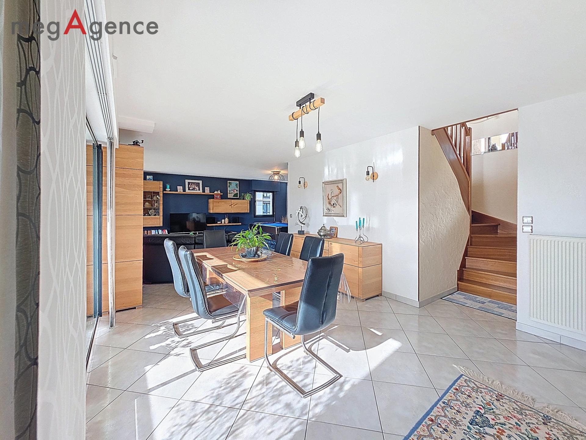 Miniature photo - 2 / 13