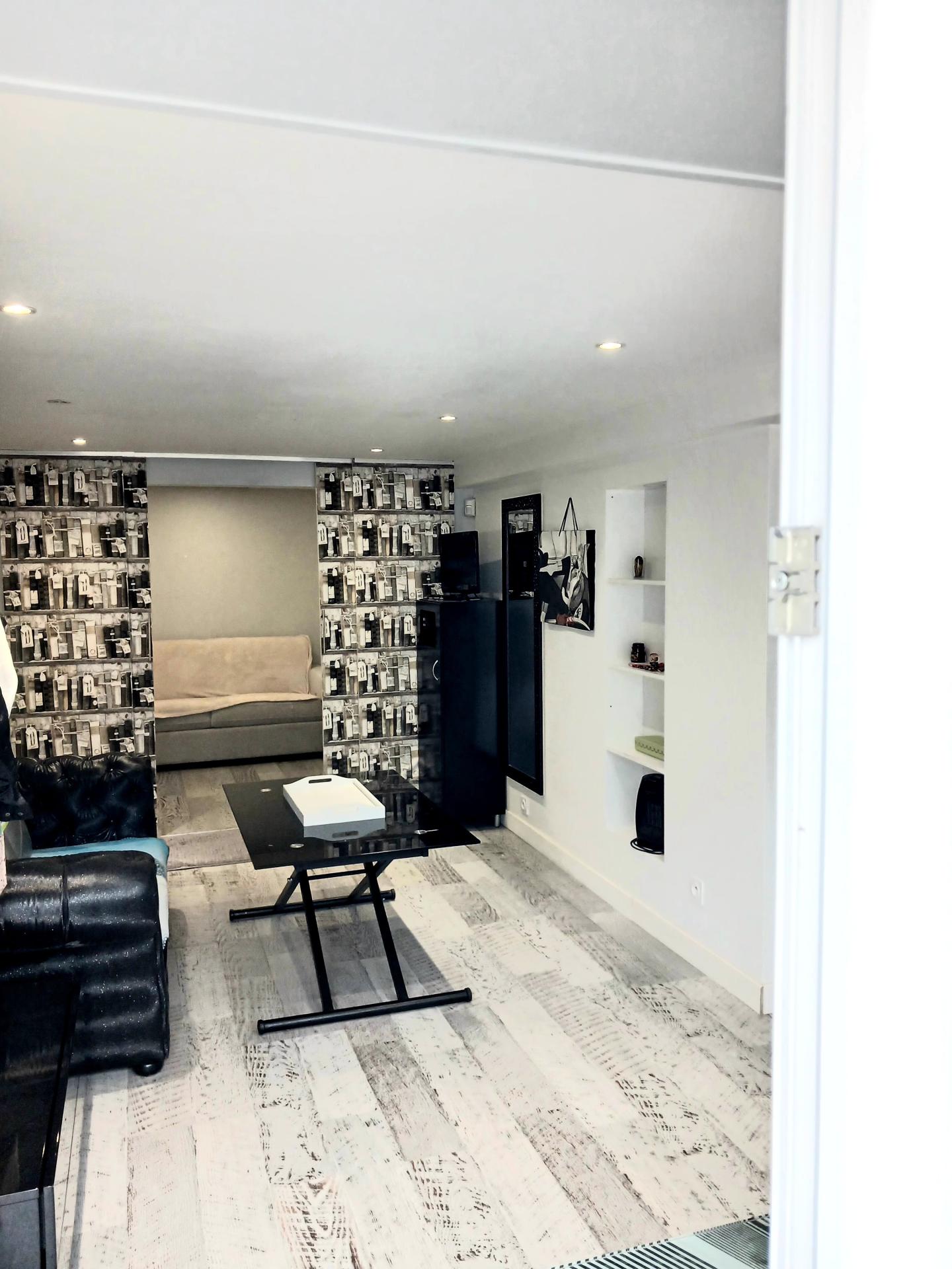 Miniature photo - 5 / 9