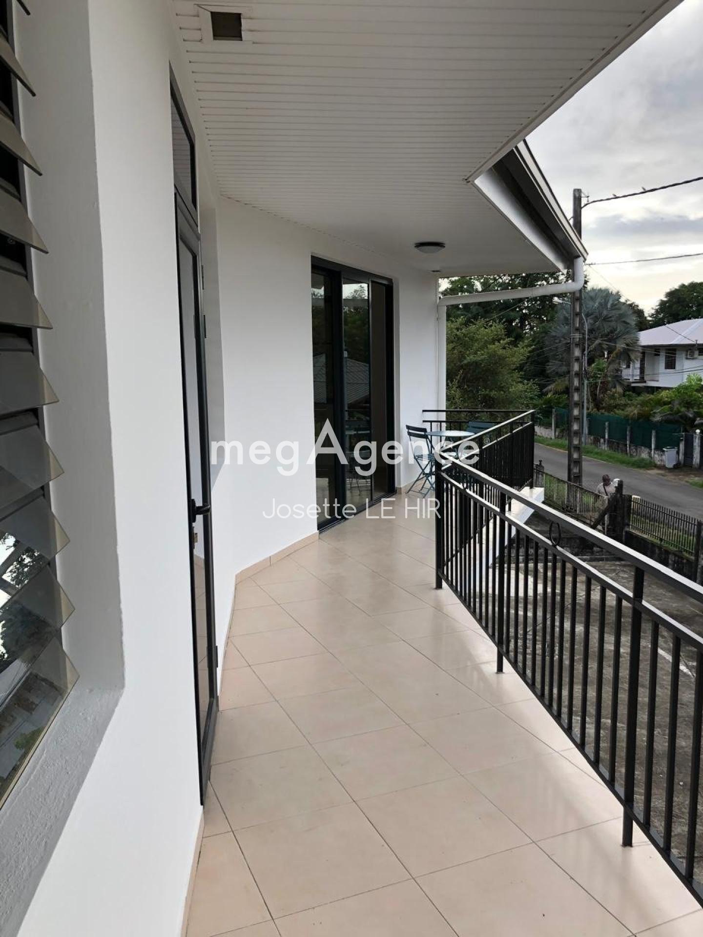 Miniature photo - 15 / 16