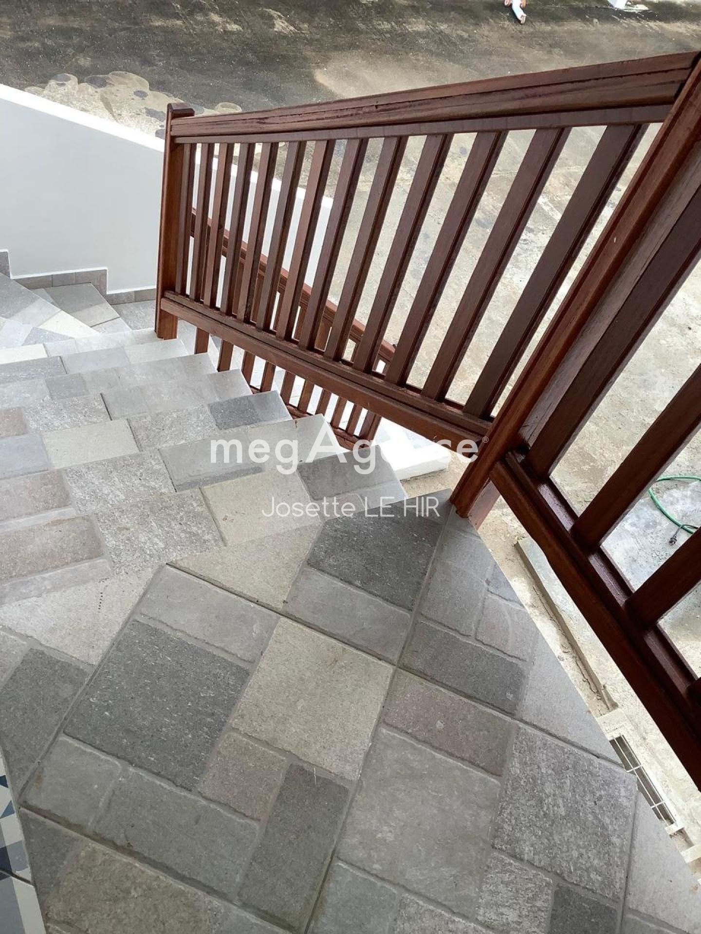 Miniature photo - 16 / 16