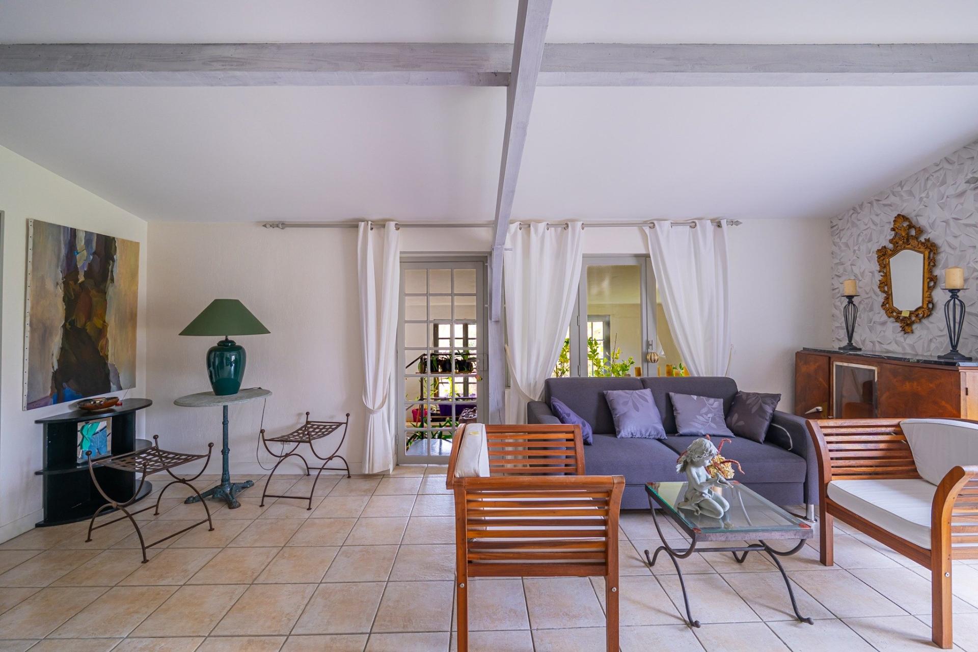 Miniature photo - 10 / 18