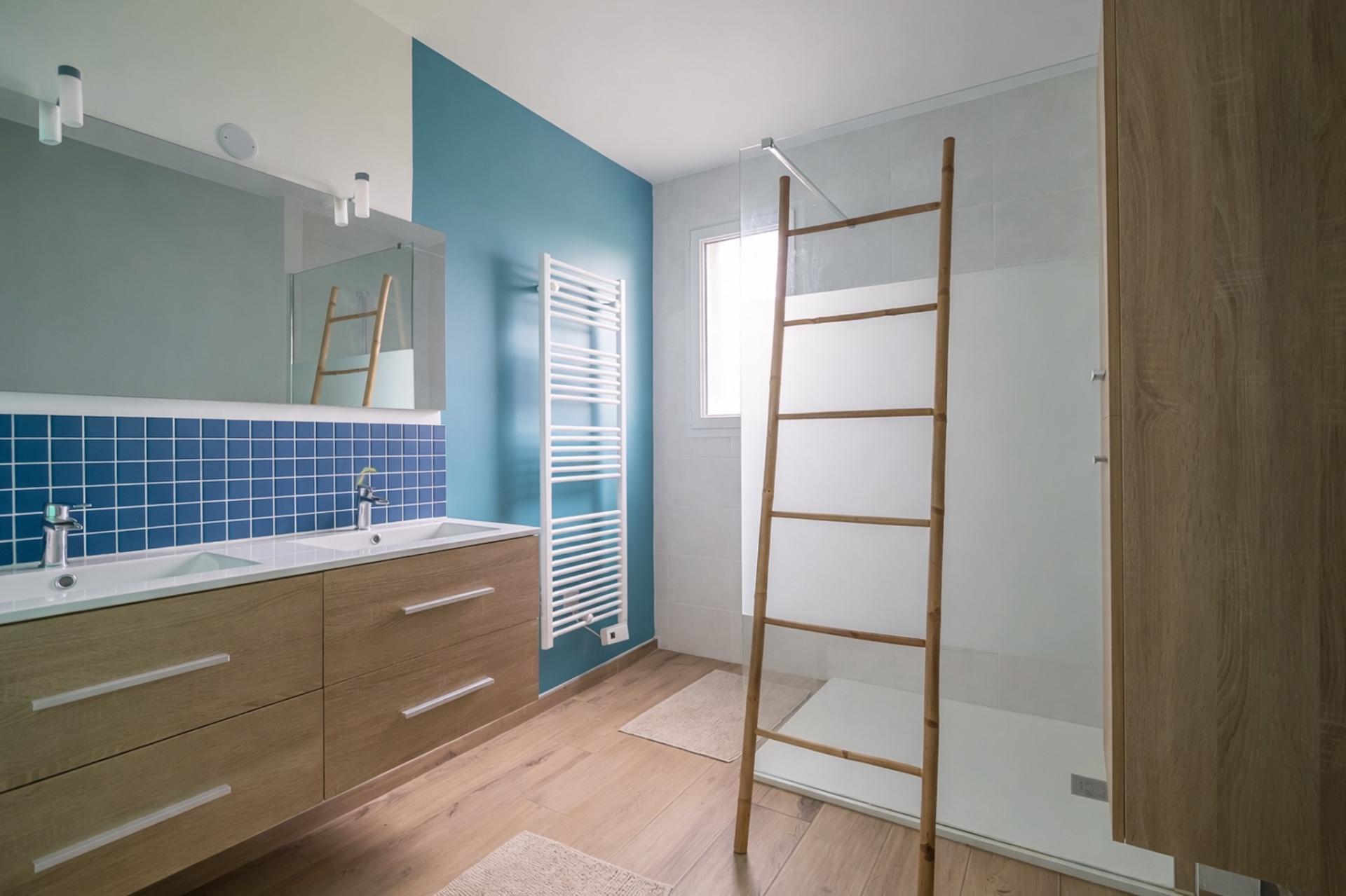 Miniature photo - 7 / 12