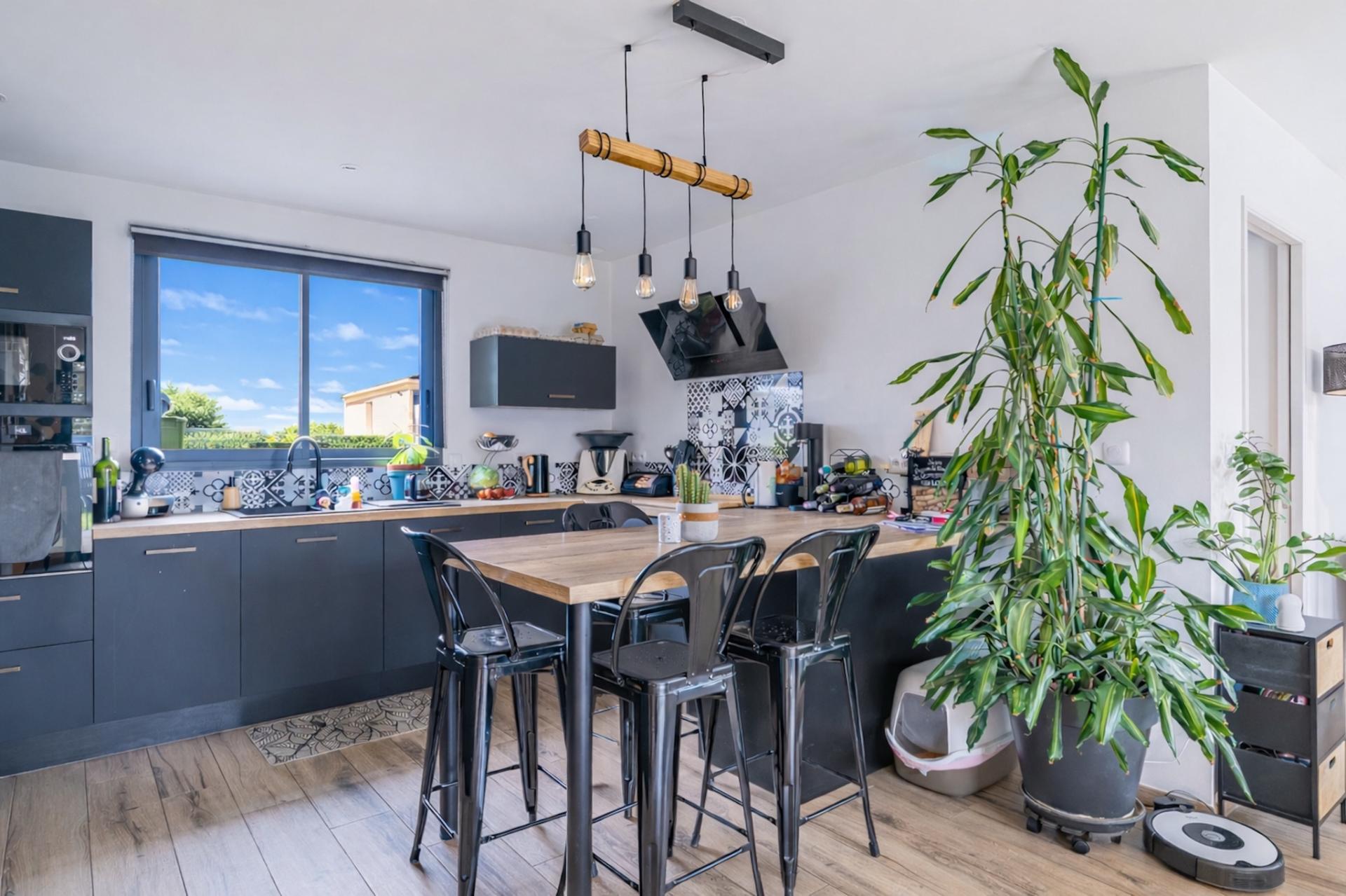 Miniature photo - 6 / 12