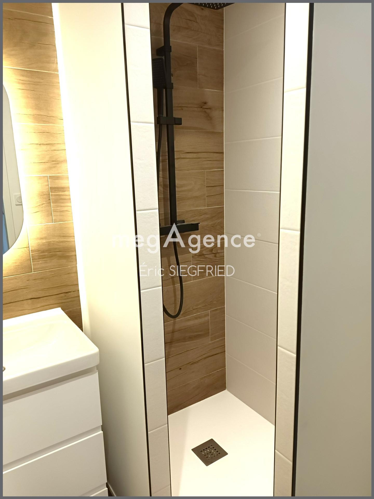 Miniature photo - 6 / 8