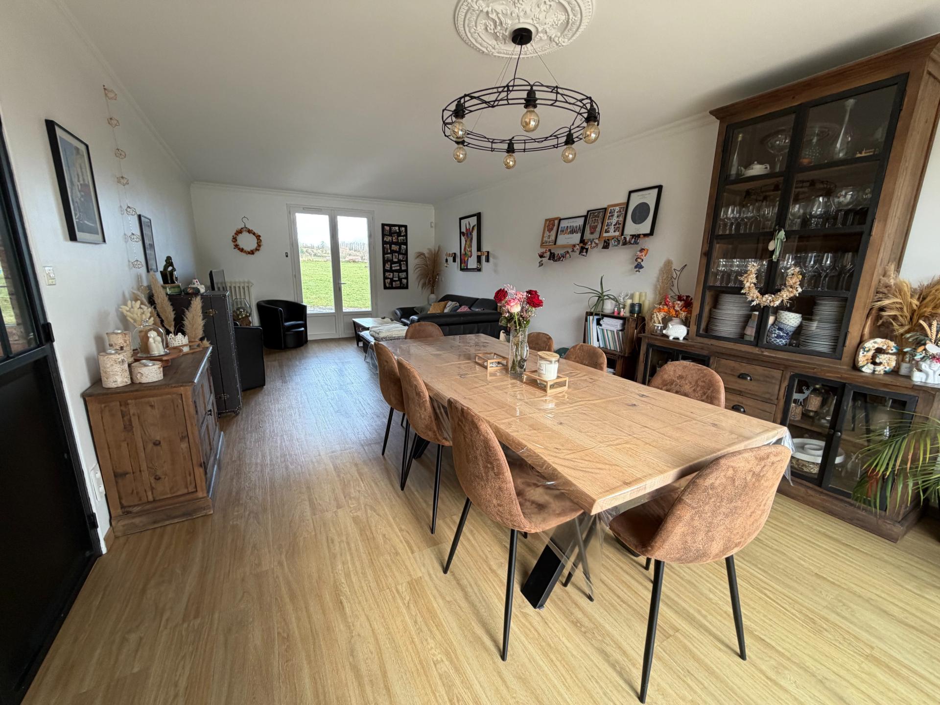 Miniature photo - 2 / 13