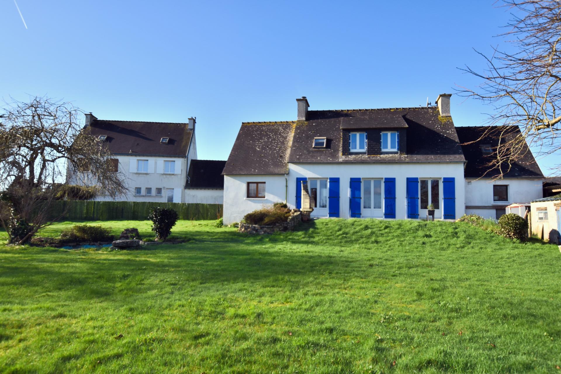 Miniature photo - 2 / 14