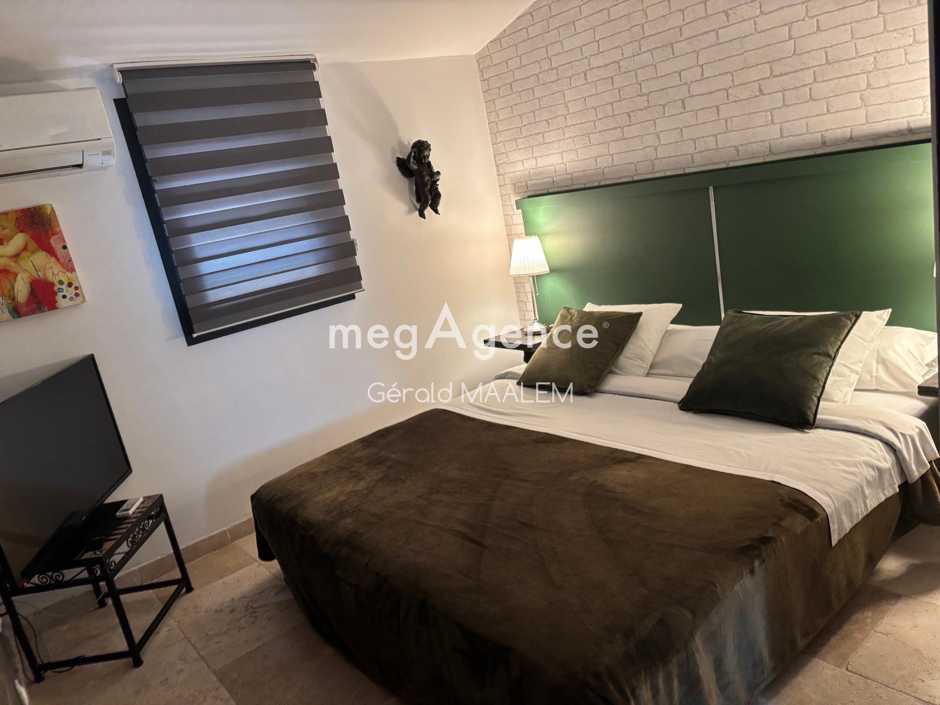 Miniature photo - 5 / 9