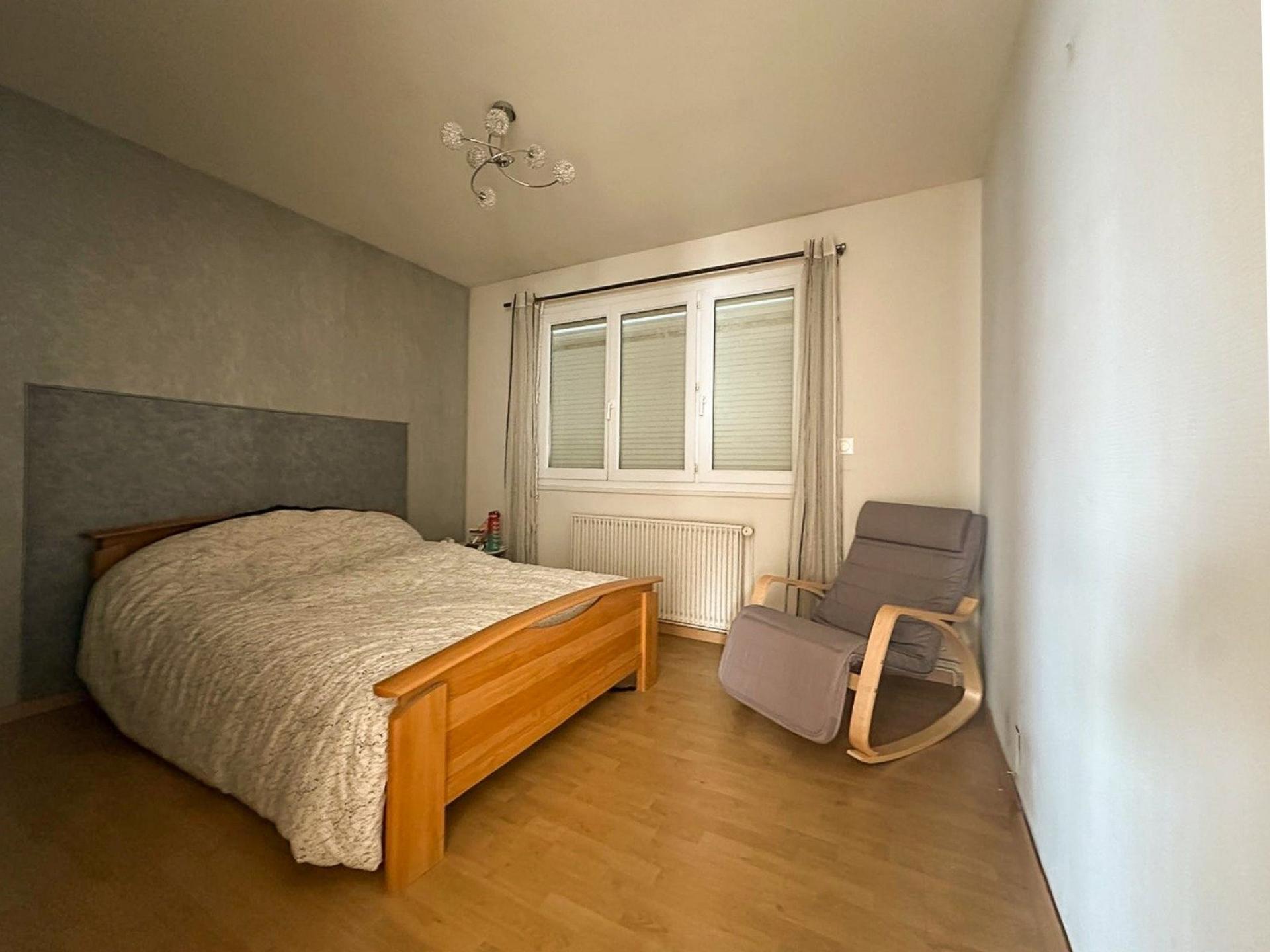 Miniature photo - 7 / 10